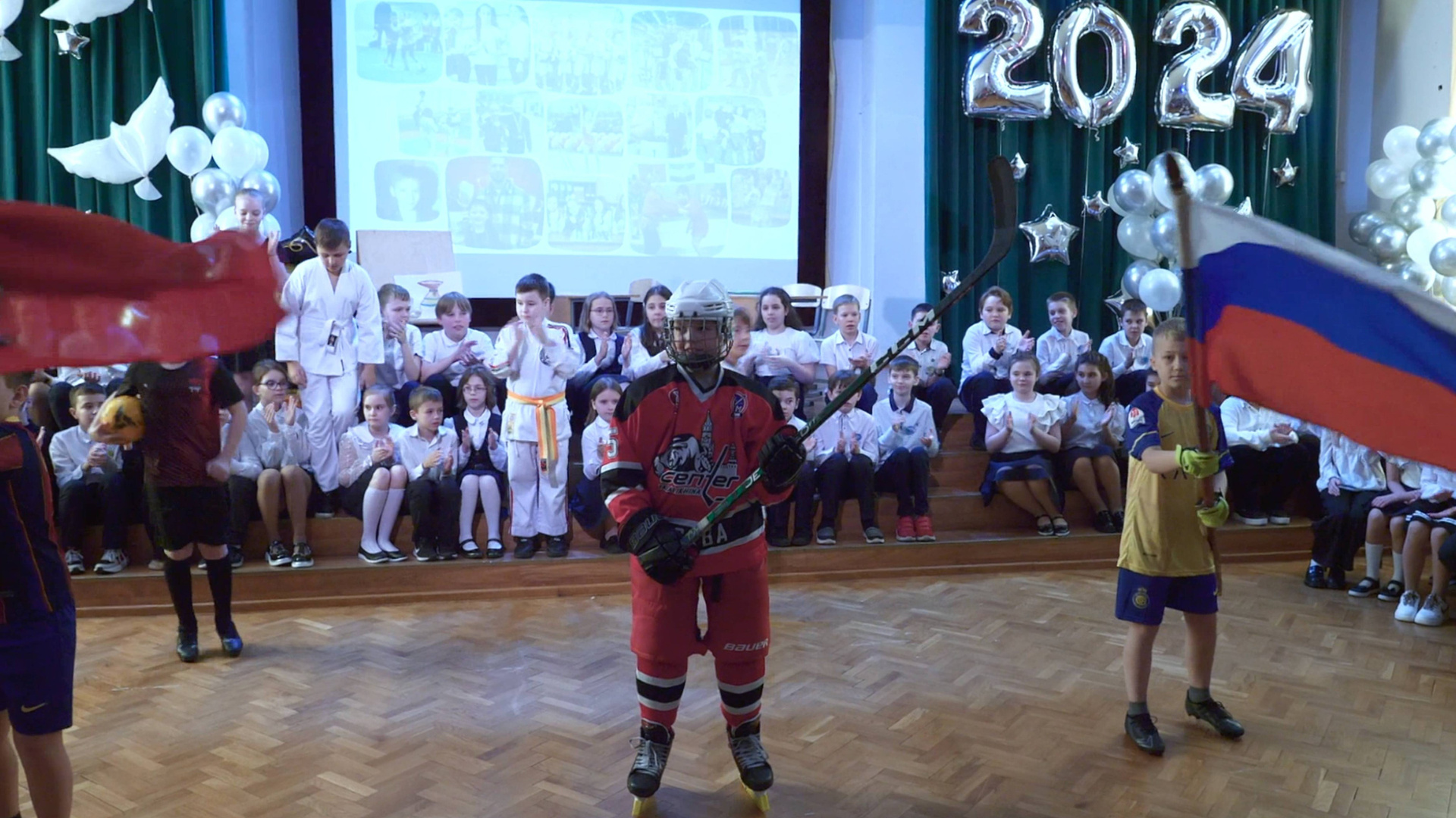 Выпускной в детском саду и школе. Фото и видеосъёмка выпускного утренника. Свадебный фотограф и видеограф в Москве и области. Выгодное предложение — два в одном