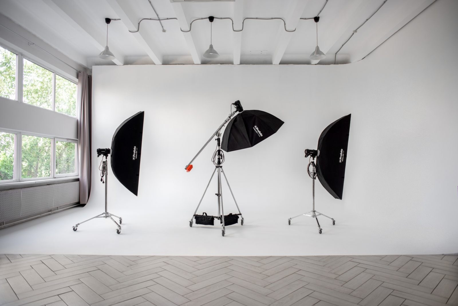 Студии для деловой фотосессии в Москве. Фотосессии в Москве. Фотограф Анна Михайлова