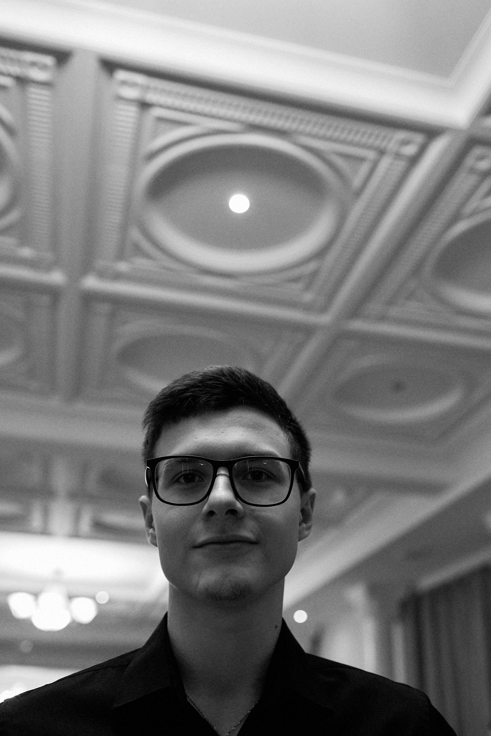 Бал. Денис Паунин — Фотографии