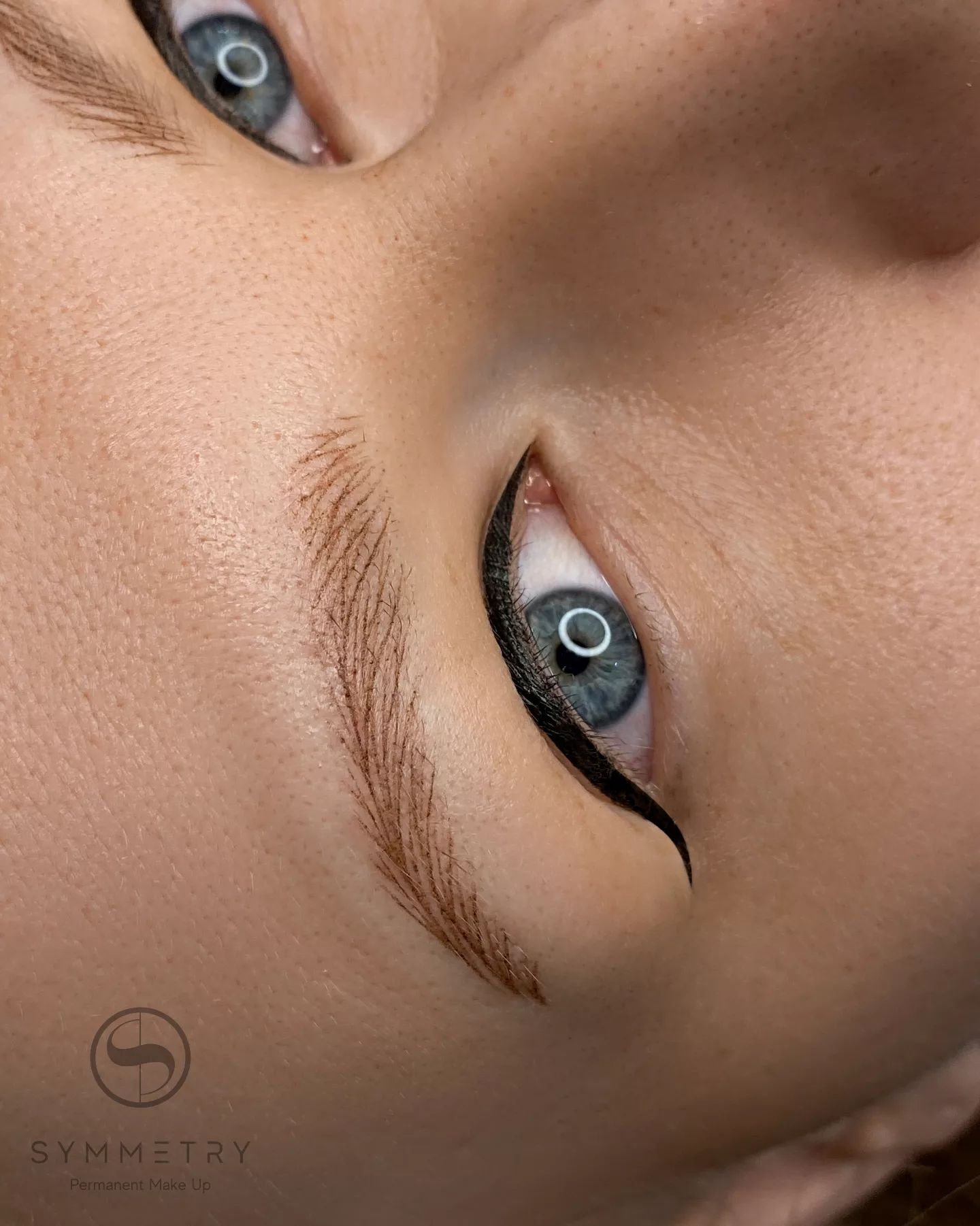 Дарья. Студия перманентного макияжа, косметологии и массажа SYMMETRY в Москве, м. Киевская