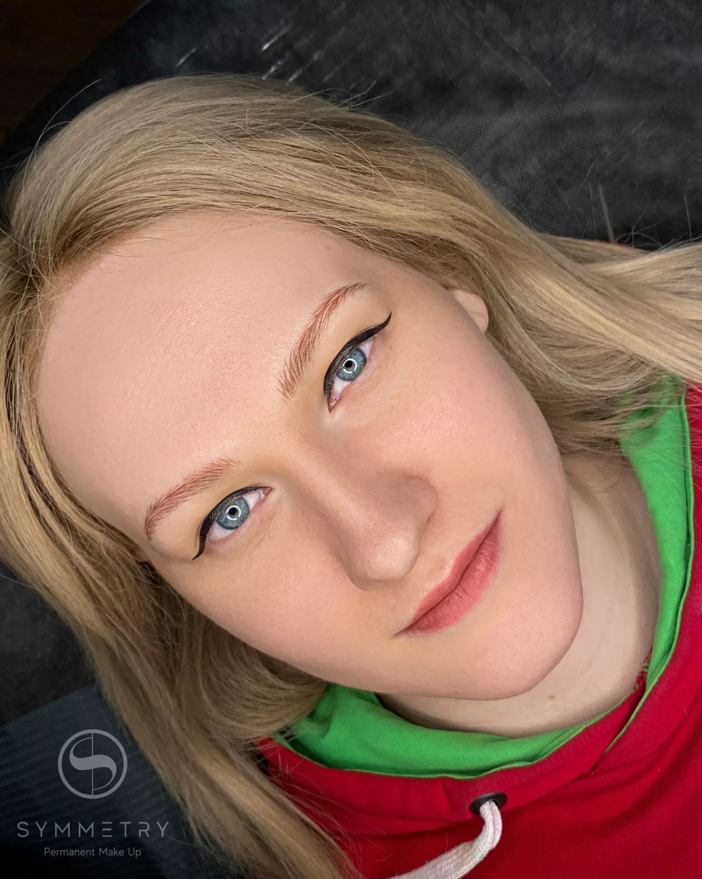 Дарья. Студия перманентного макияжа, косметологии и массажа SYMMETRY в Москве, м. Киевская