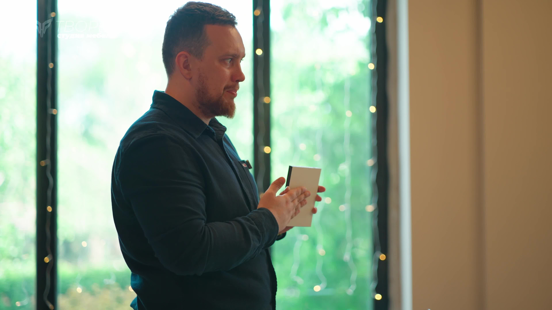 Презентация от Алексея Мурина: официального представителя брендов Slotex, Eterno, Greenlam, Duropal, Fundermax, Sensola и Abet Laminati. ВУД ТВОРЕЦ мебельная фабрика|ТВОРЕЦ студия мебели