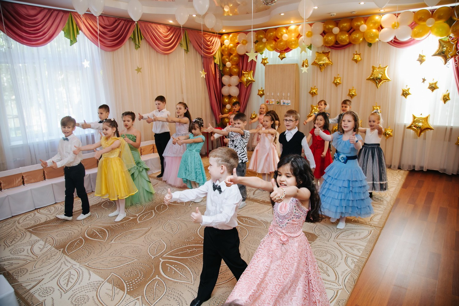 Утренники. Выпускной альбом г. Краснодар