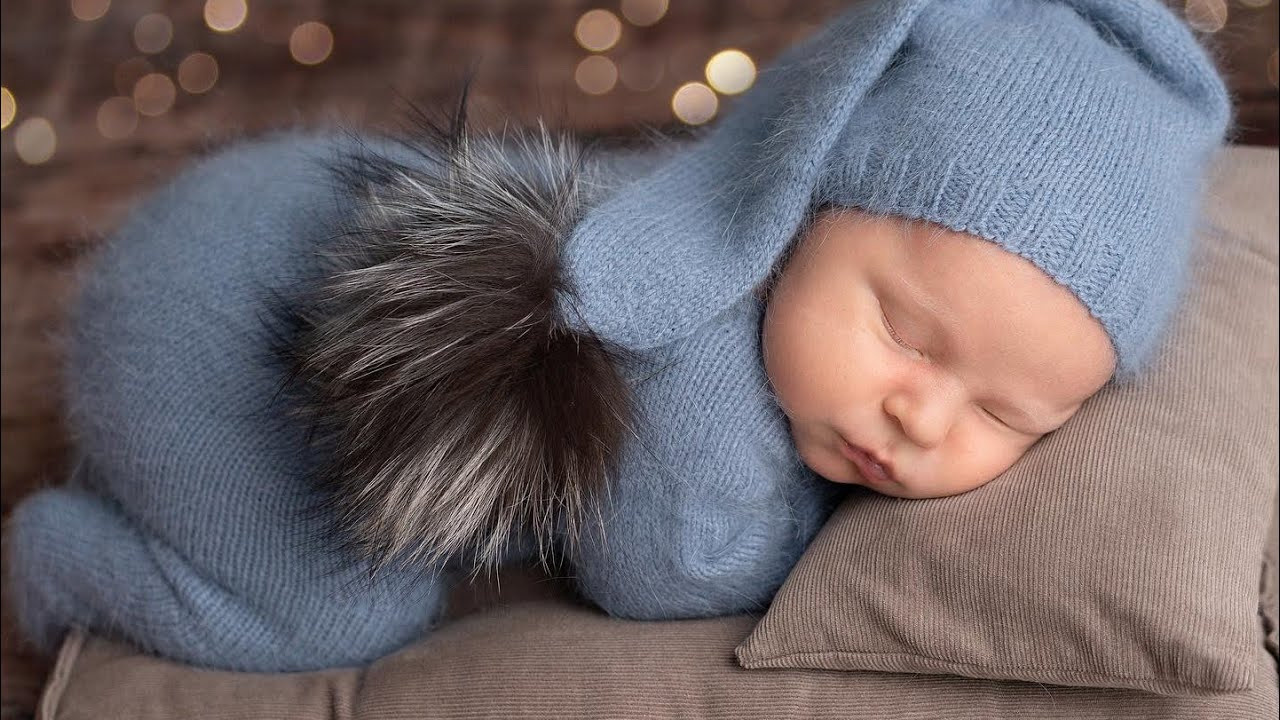 Видео с фотосъемки новорожденных малышей — фотограф Кристина Иевлева