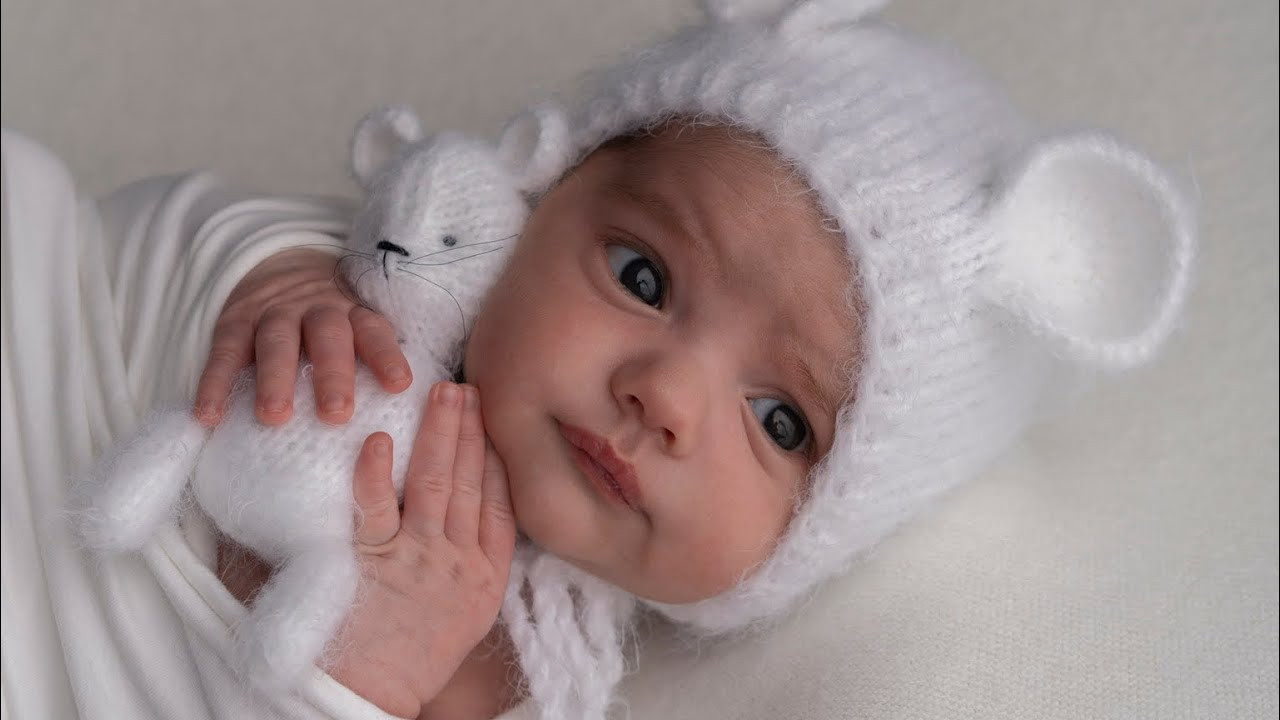 Видео с фотосъемки новорожденных малышей — фотограф Кристина Иевлева
