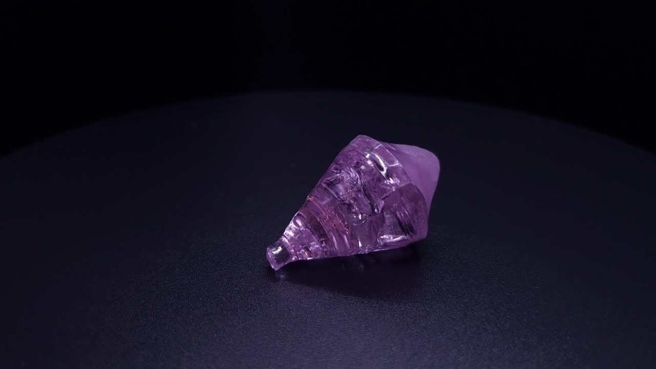 YAG гранат фиолетовый. YAG garnet иттрий алюминиевый гранат ИАГ