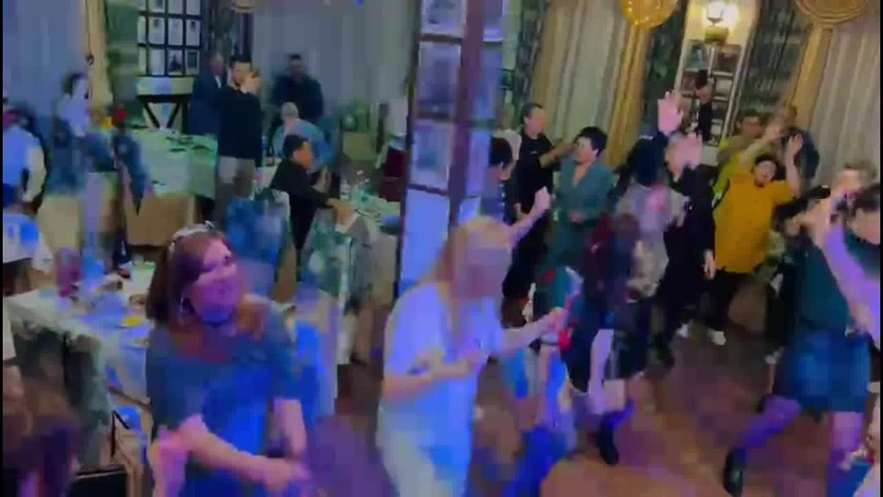 Тематические вечеринки с ведущей Мариной Гребенниковой. Организатор праздников. Ведущая Марина Гребенникова