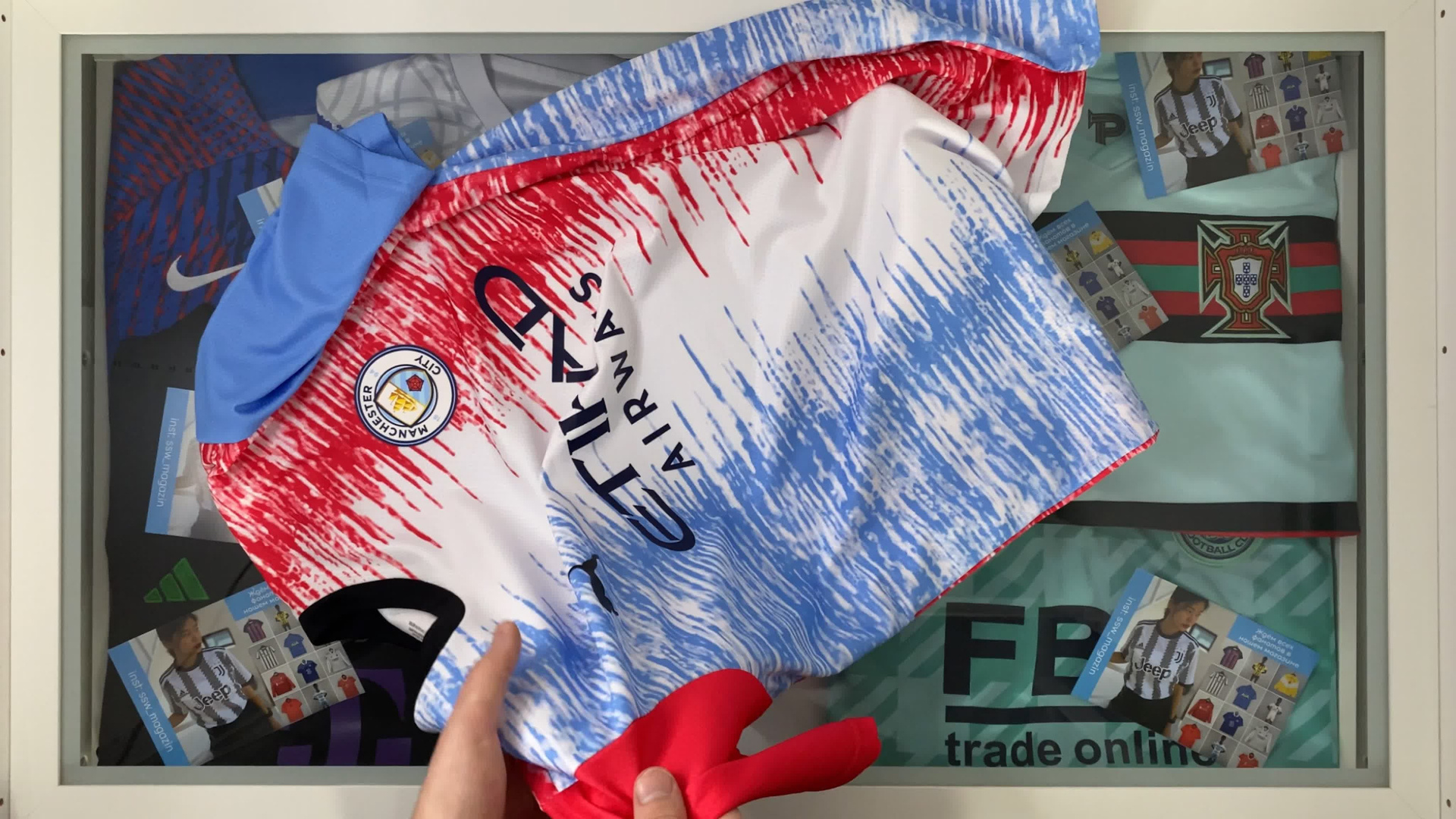 Видео обзор на футболку Manchester City 2021-2022. Футбольный магазин — ssw_magazin