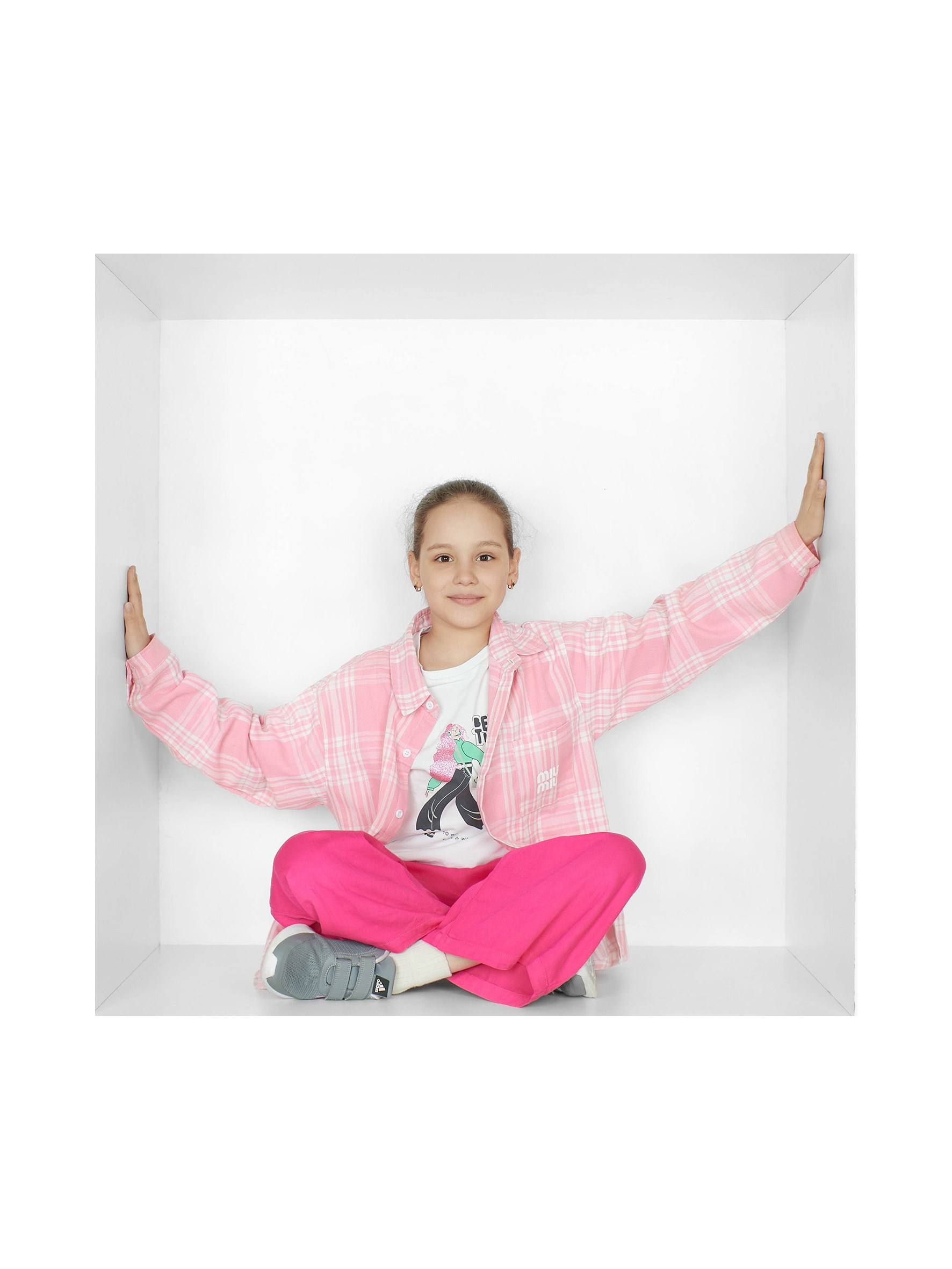 Альбом «В кубе» для начальной школы. Выпускные альбомы в Тюмени для школ, садов, вузов спортивных секций