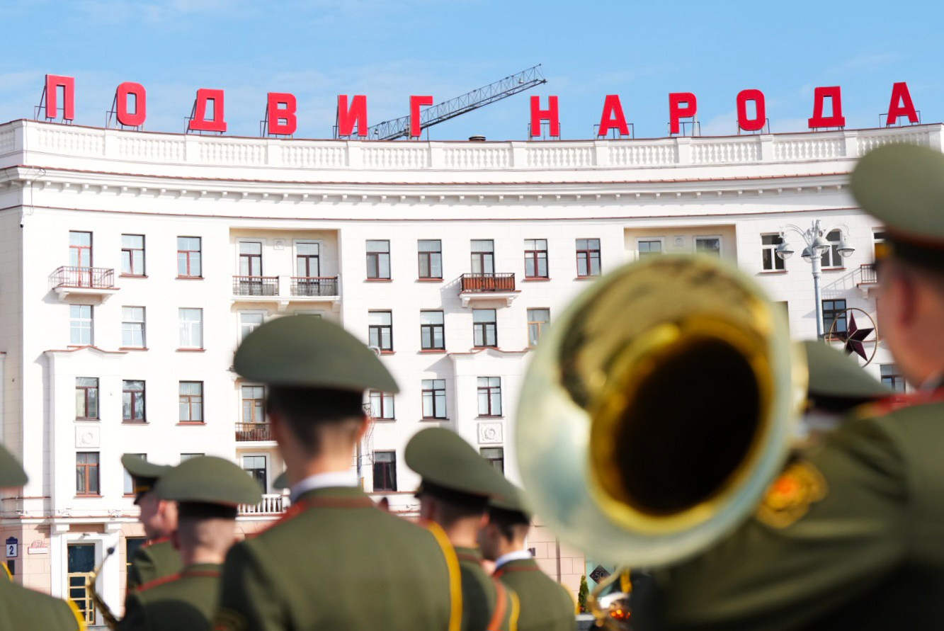 Репортажный фотограф в Сочи — профессиональная съёмка событий и мероприятий. Профессиональная фотосъемка в Сочи: репортаж, предметная, ювелирная фотосъемка, недвижимость, фуд-фотография. Фотограф Александр Афанасьев