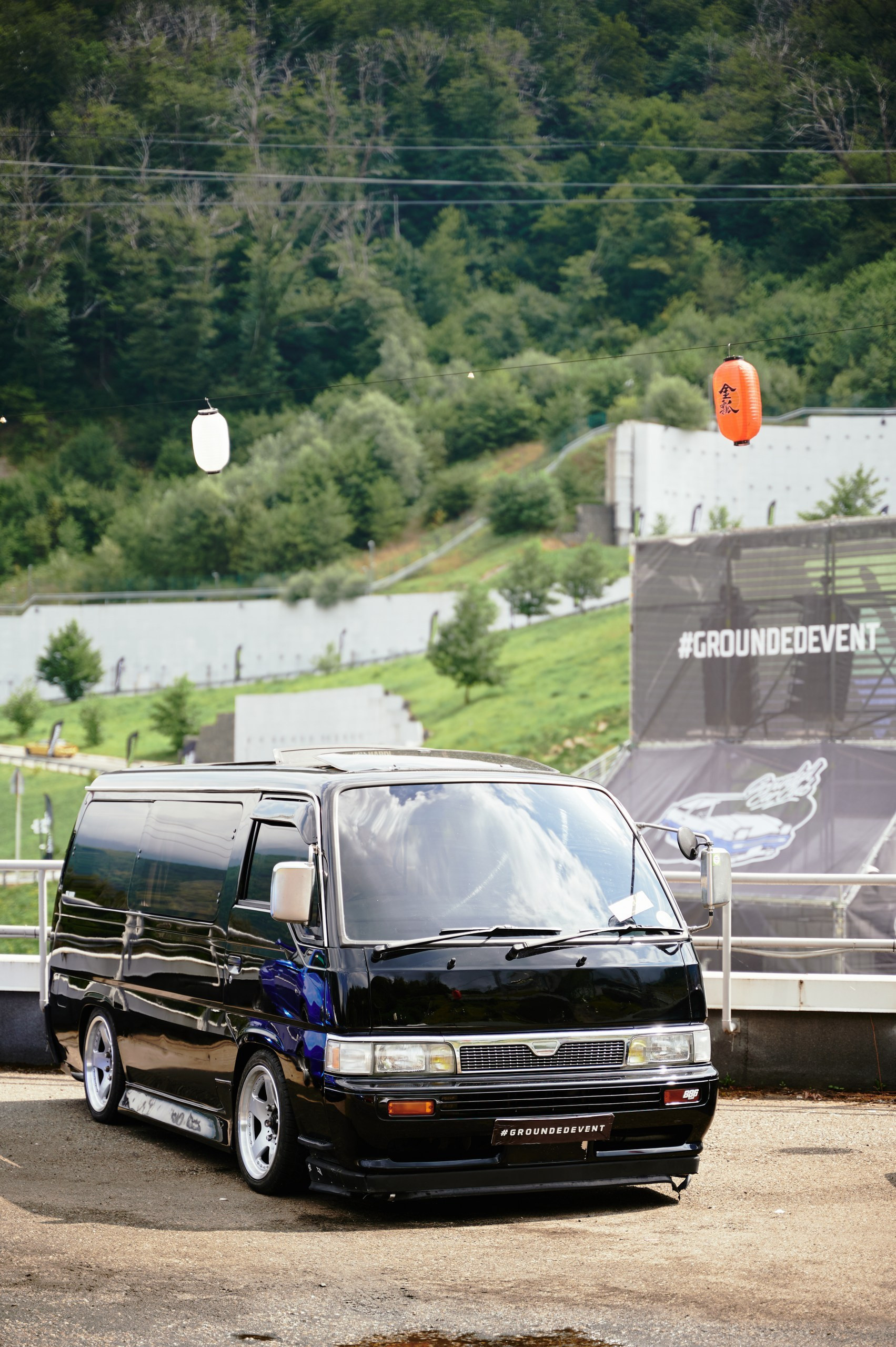 GROUNDED. Фотограф Сочи Александр Лашкул