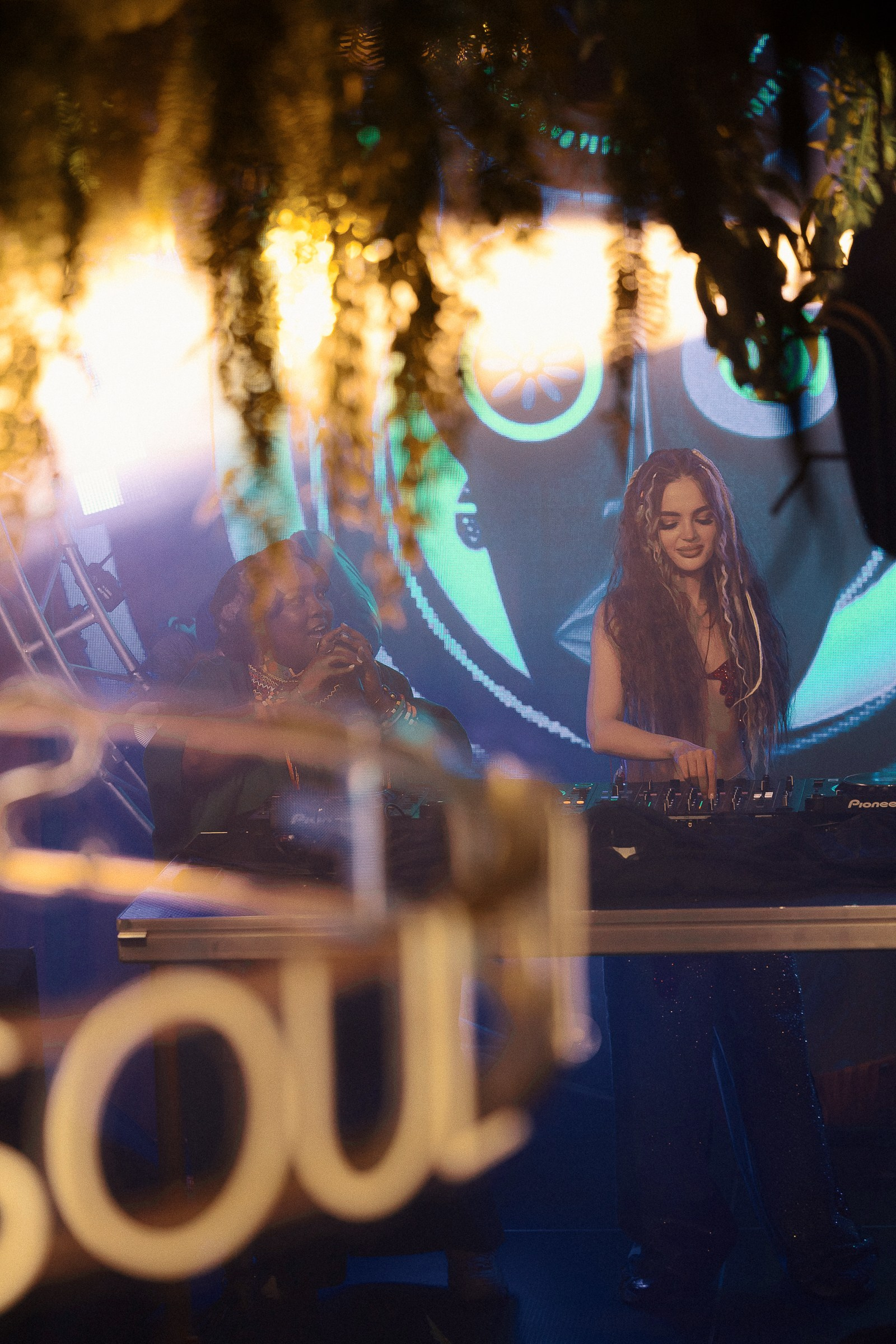 Фотограф на вечеринку спб. VERSLIBRE | Свадебный и репортажный фотограф в Санкт-Петербурге, Москве, и Поволжье