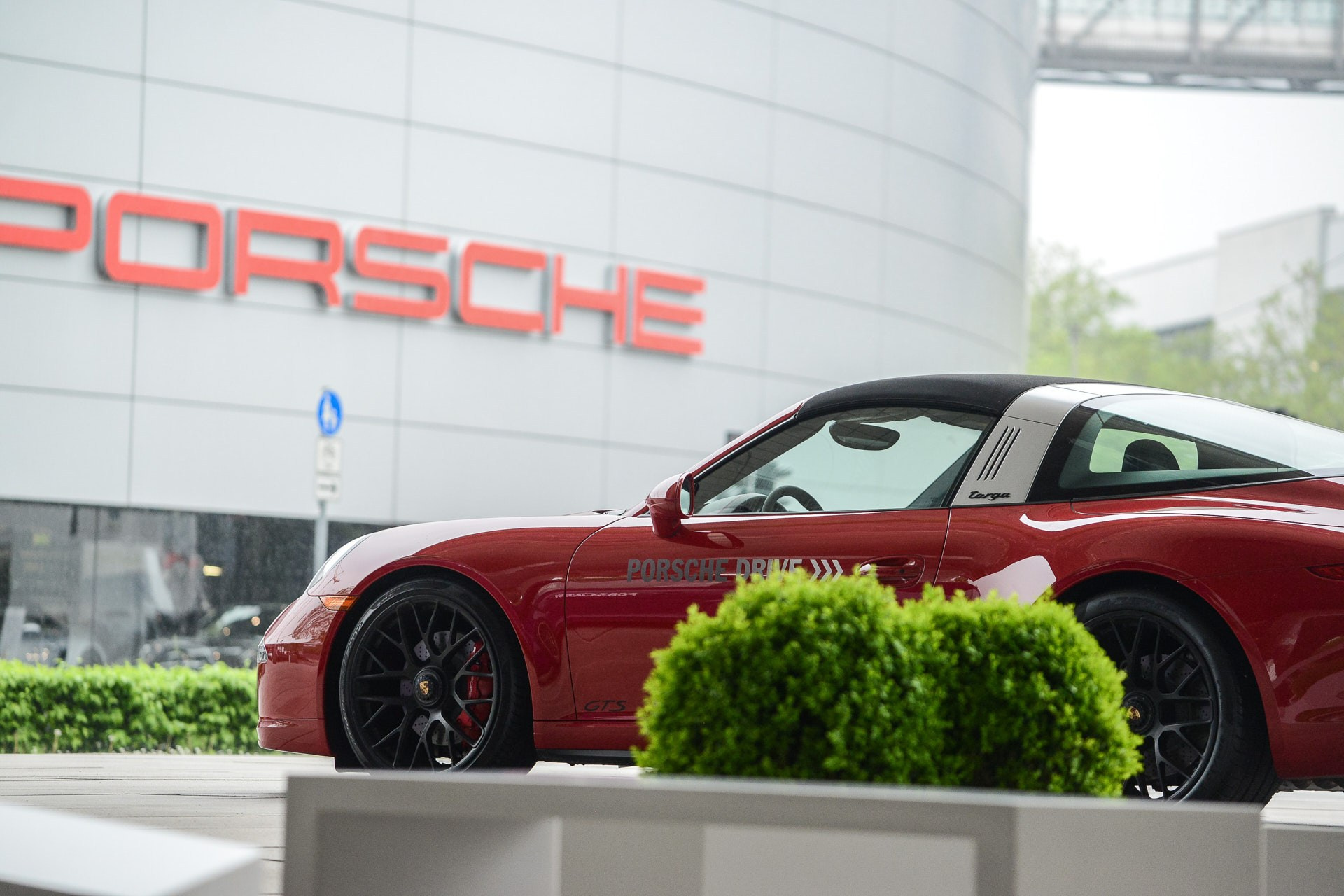 Музей Porsche в Штутгарте (2016 год). Репортажный фотограф в Минске. Алексей Матюшков