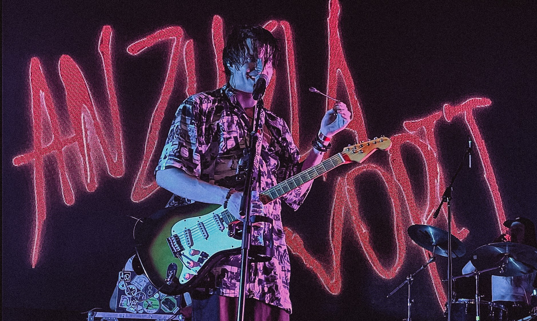 «Это не надо, НАДО мне»: концерт Anzhela Vopit с Сергеем Горошко. Концертный репортёр Валерия Сафина