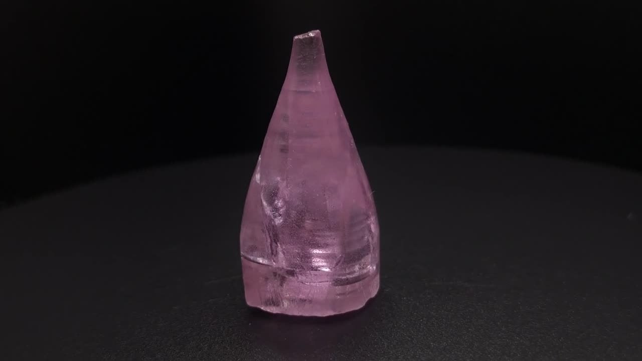 Искусственный гранат YAG. YAG garnet иттрий алюминиевый гранат ИАГ