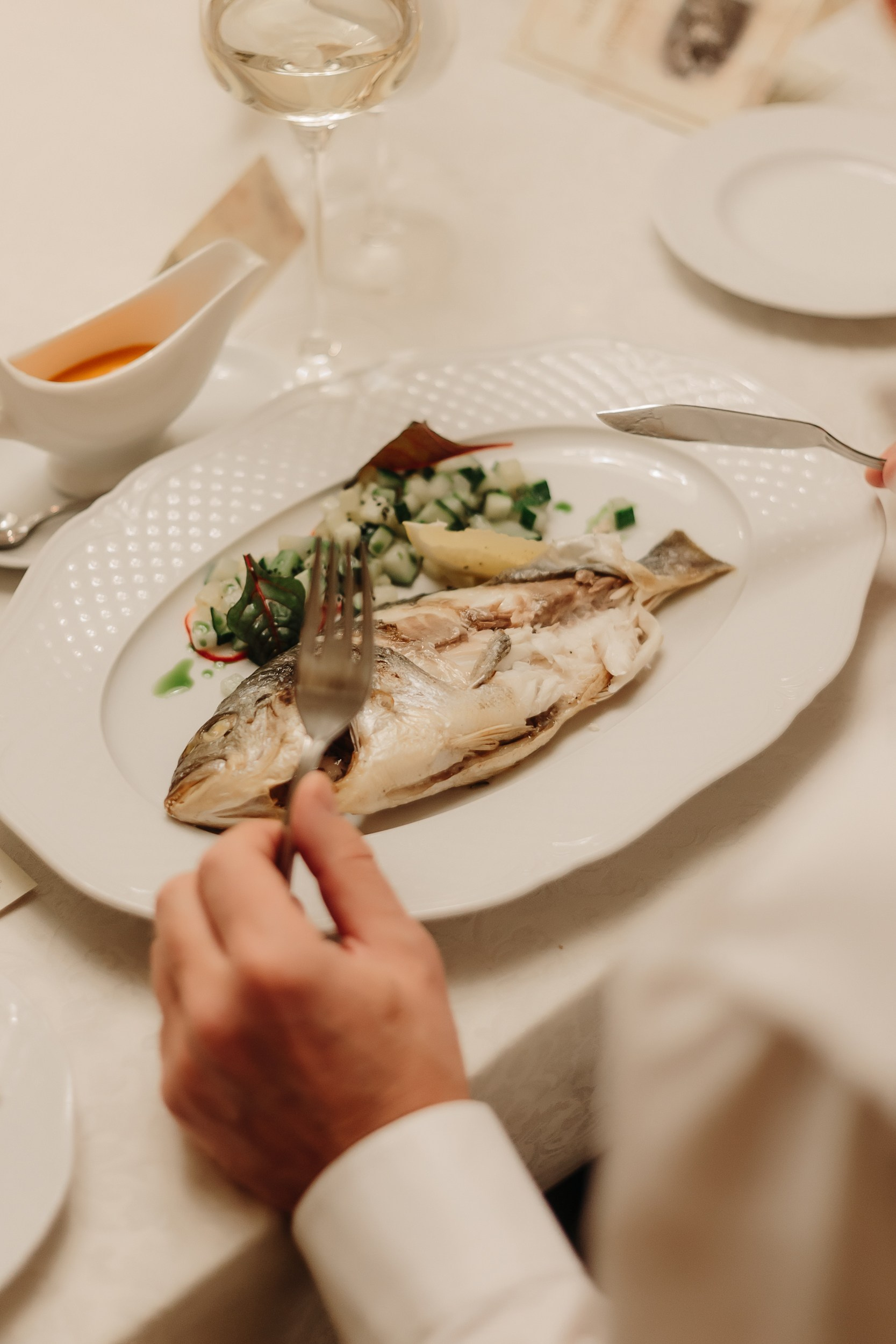 Столовый этикет в ресторане. Татьяна Мишкина