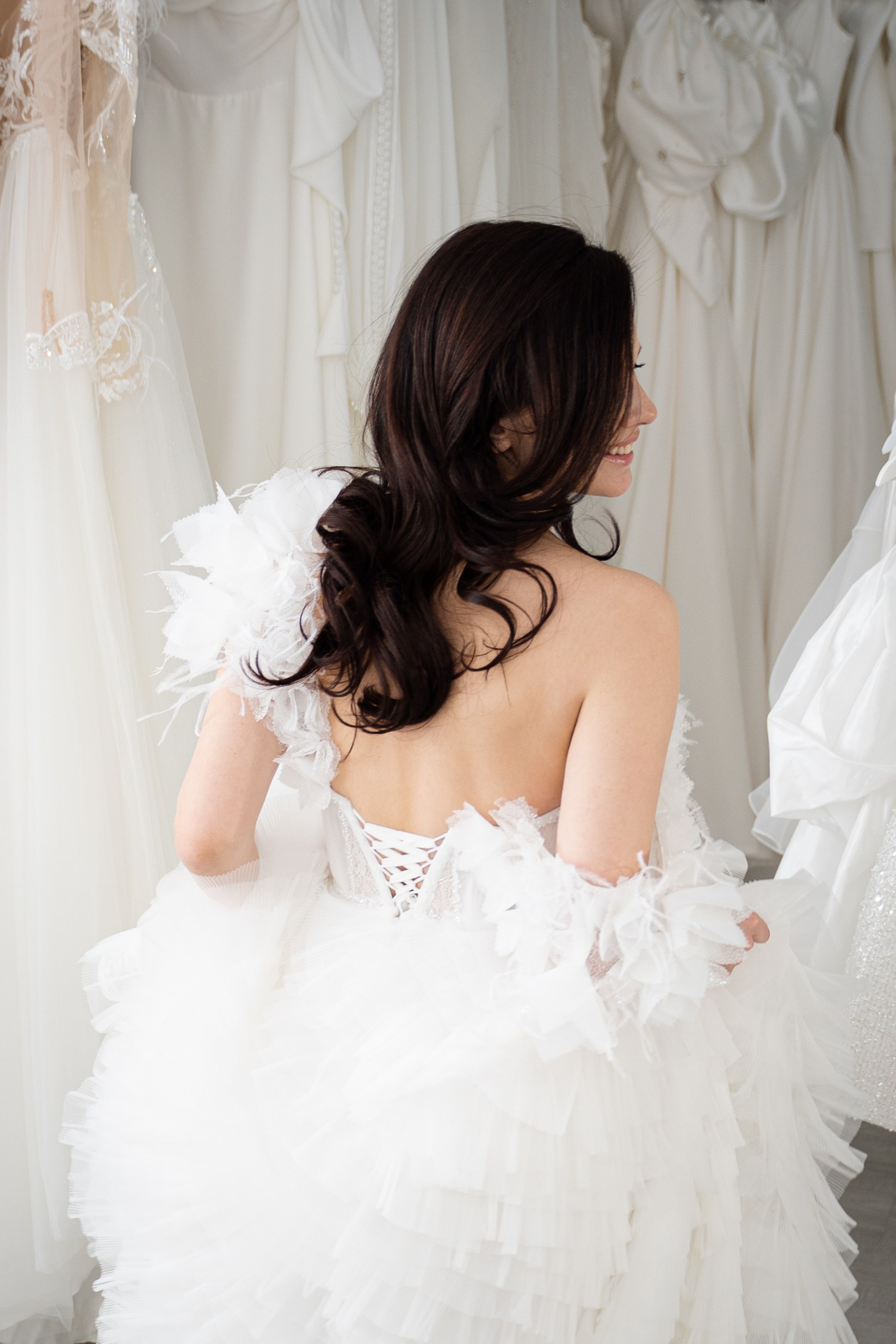 Свадебная примерка. Свадебный фотограф в Сургуте