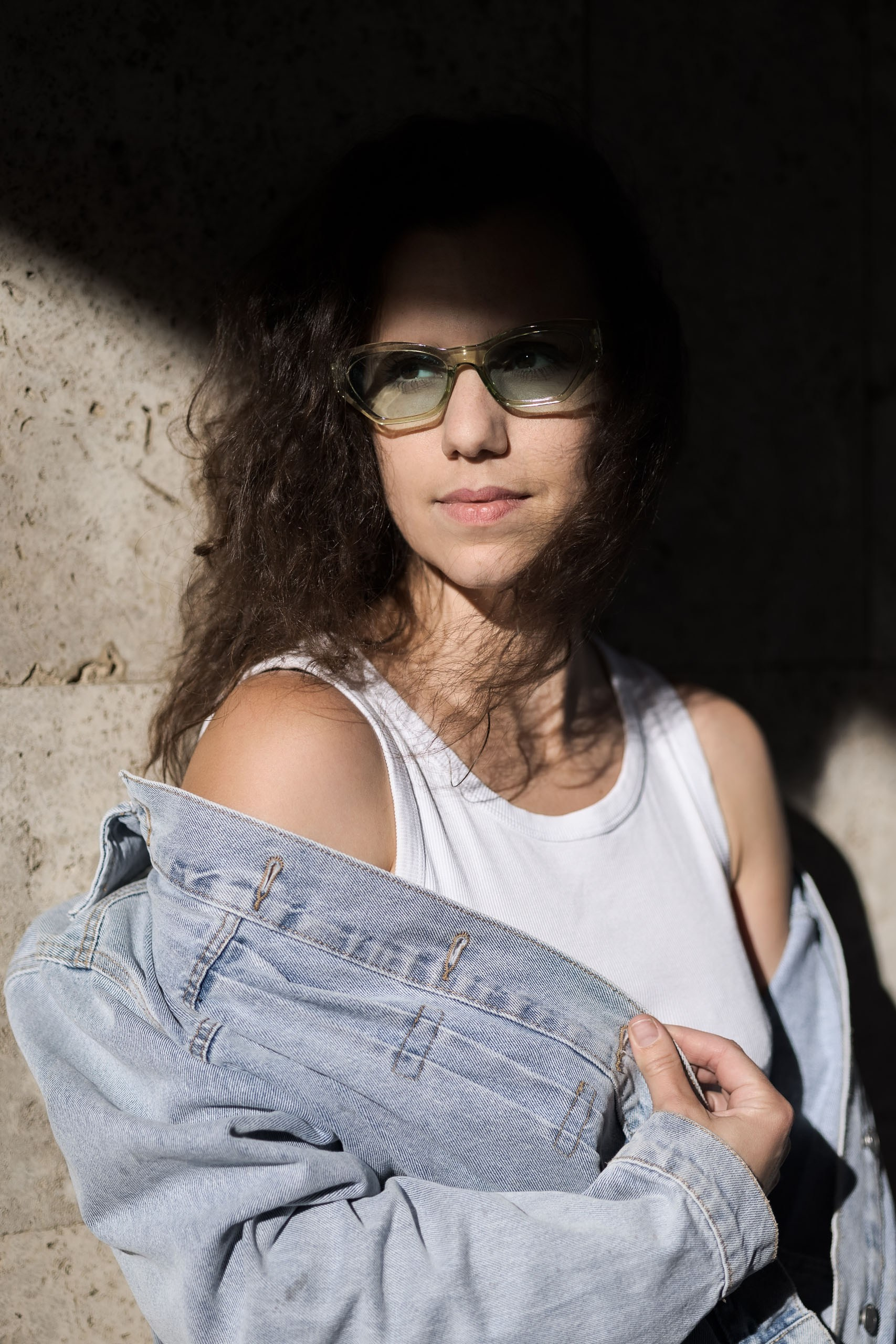 Классические и творческие портретные съёмки для девушек