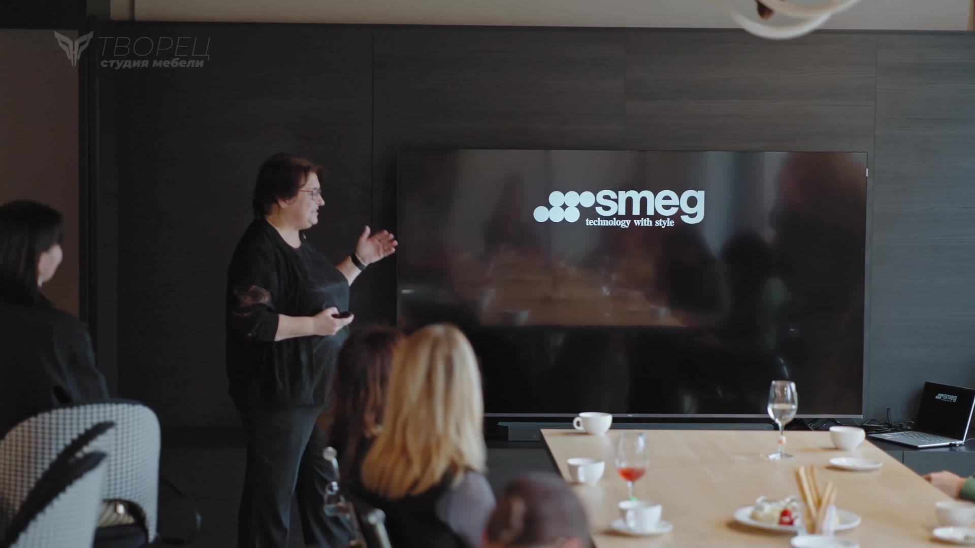 Презентация итальянского бренда SMEG. ВУД ТВОРЕЦ мебельная фабрика|ТВОРЕЦ студия мебели