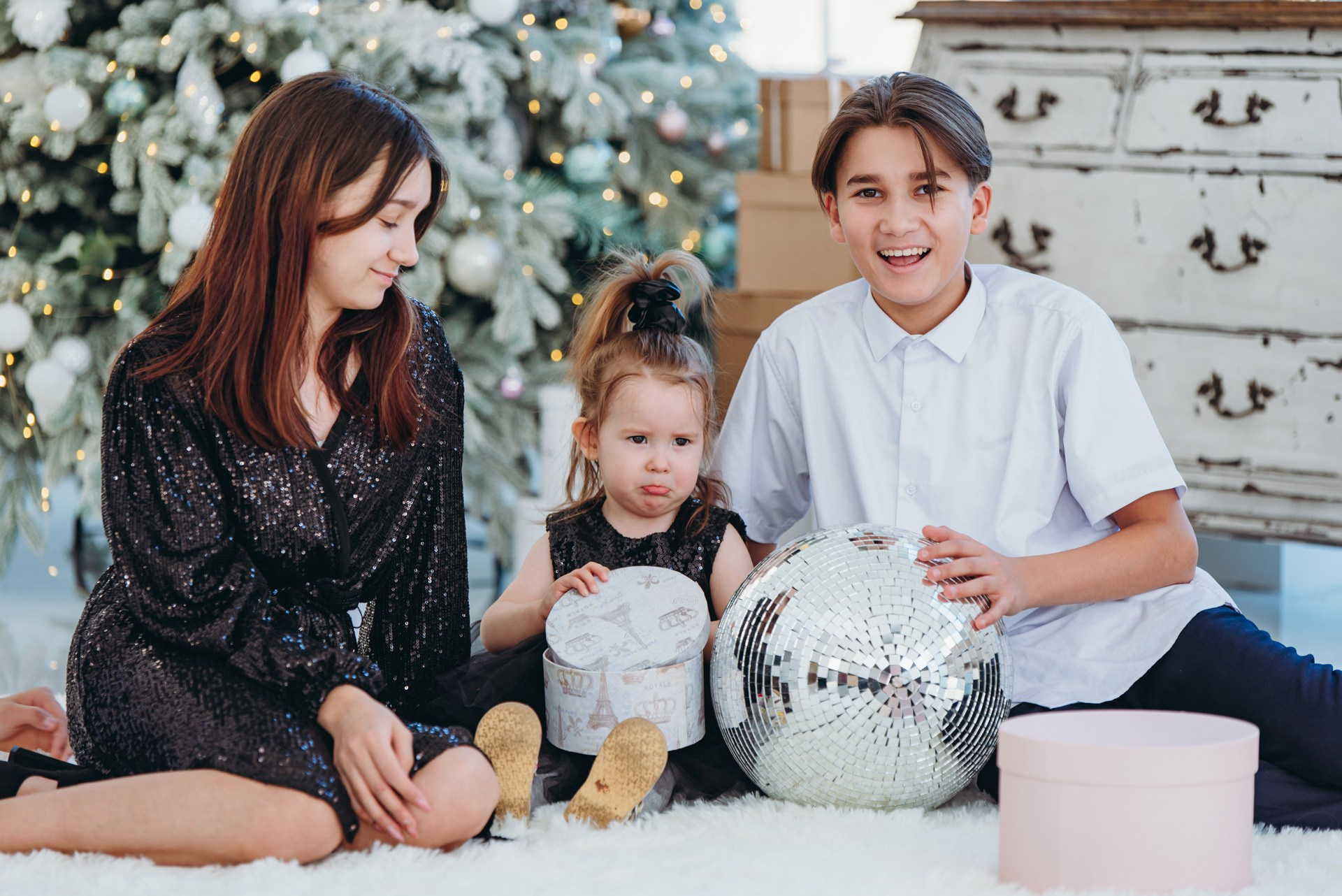 Новогодняя семейная фотосессия в Иркутске. Ольга Ли свадебный семейный фотограф Иркутск