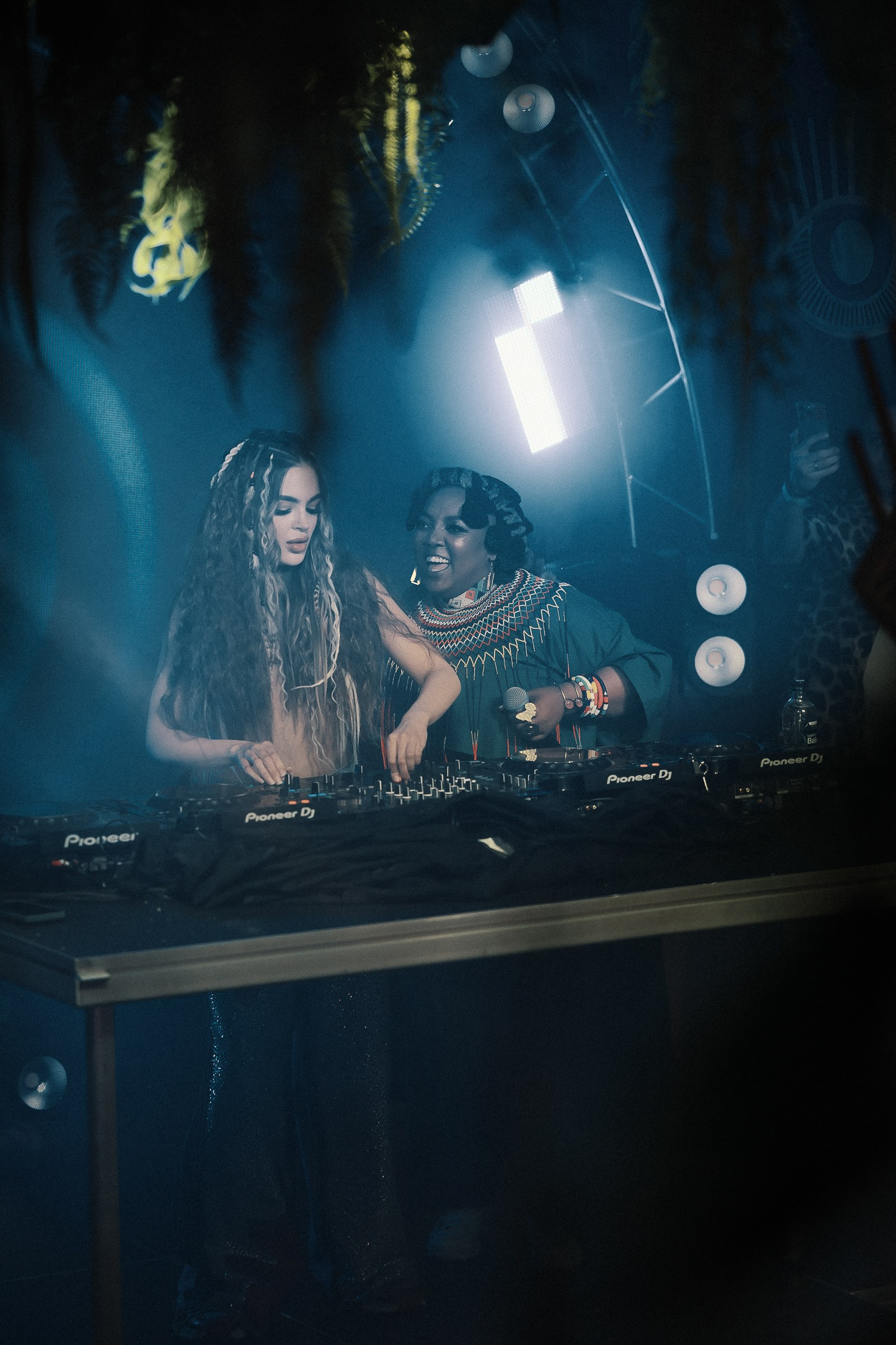 Фотограф на вечеринку спб. VERSLIBRE | Свадебный и репортажный фотограф в Санкт-Петербурге, Москве, и Поволжье