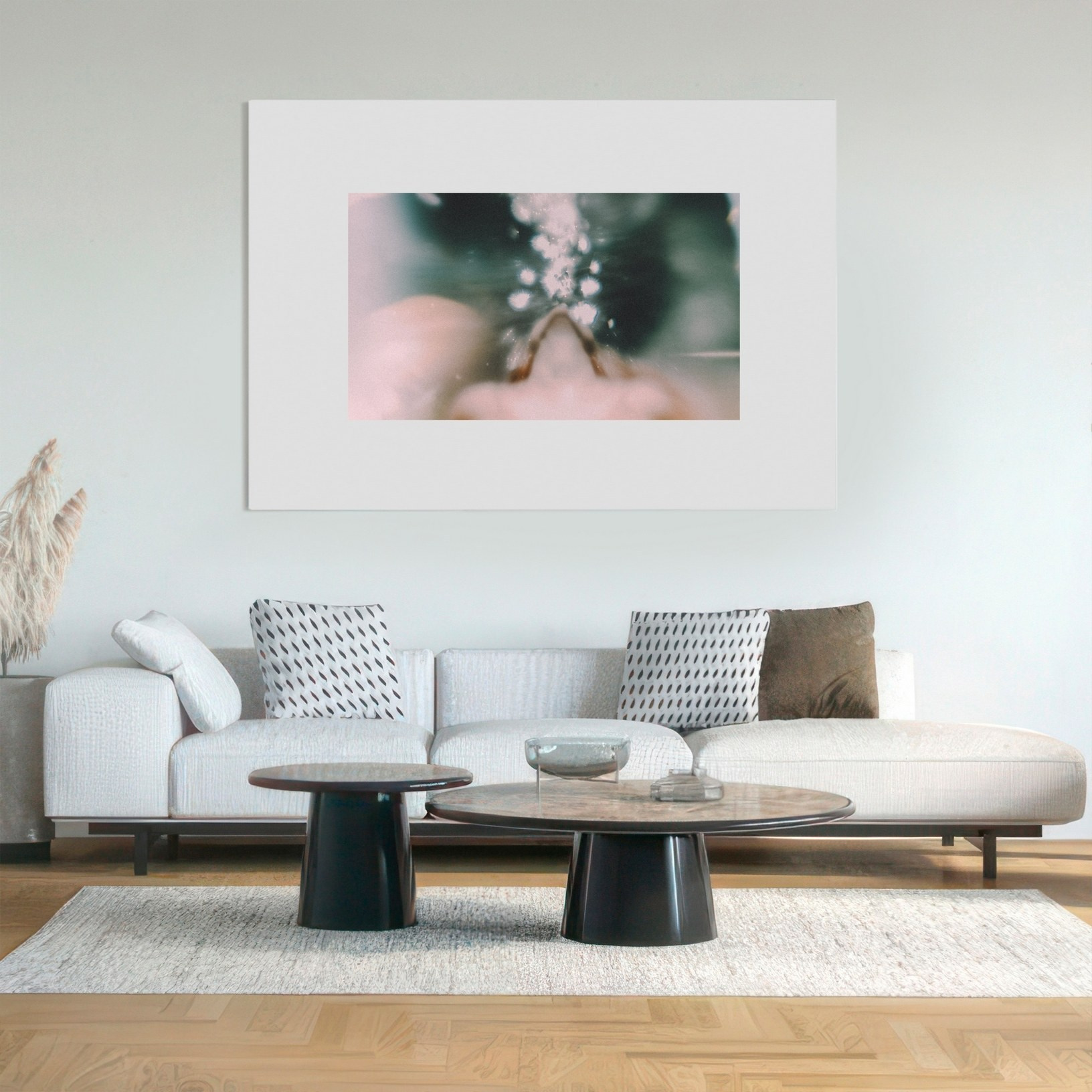 SOMETIMES SHE LOVES. Eduard Kopysov — International visual artist