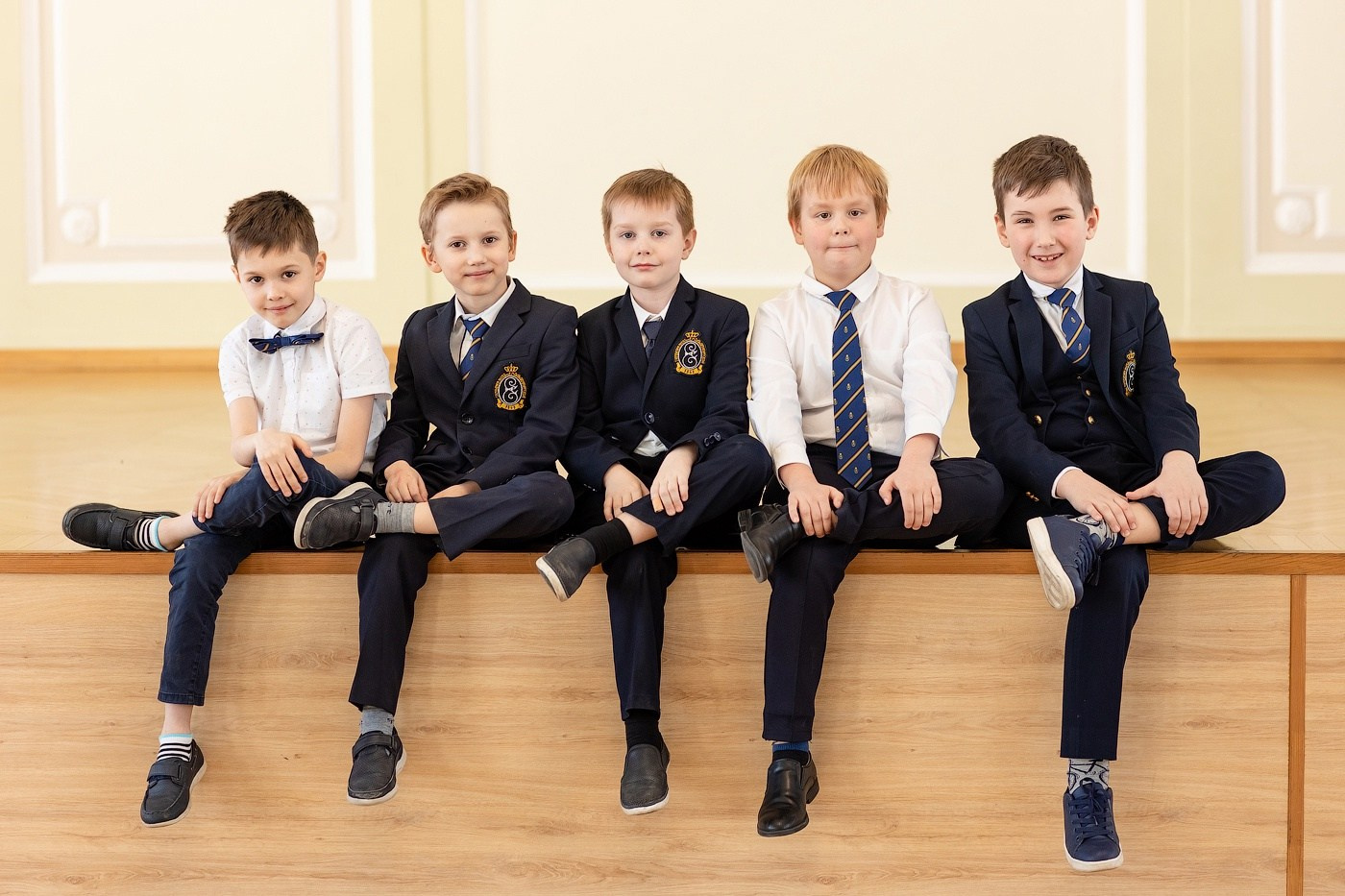 Фотосъёмка школьников: яркие кадры класса | Евченко. Выпускные альбомы СПБ для садов и школ | Фотограф Олька Евченко