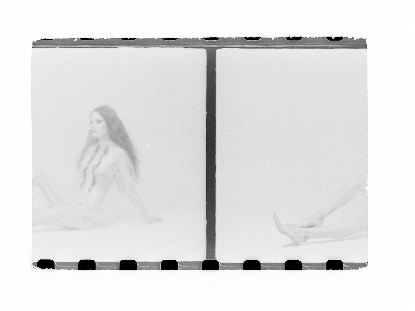 снимок с 35 мм плёнки в фотошколе на циклораме в центре Спб фото Владимир Лёвин