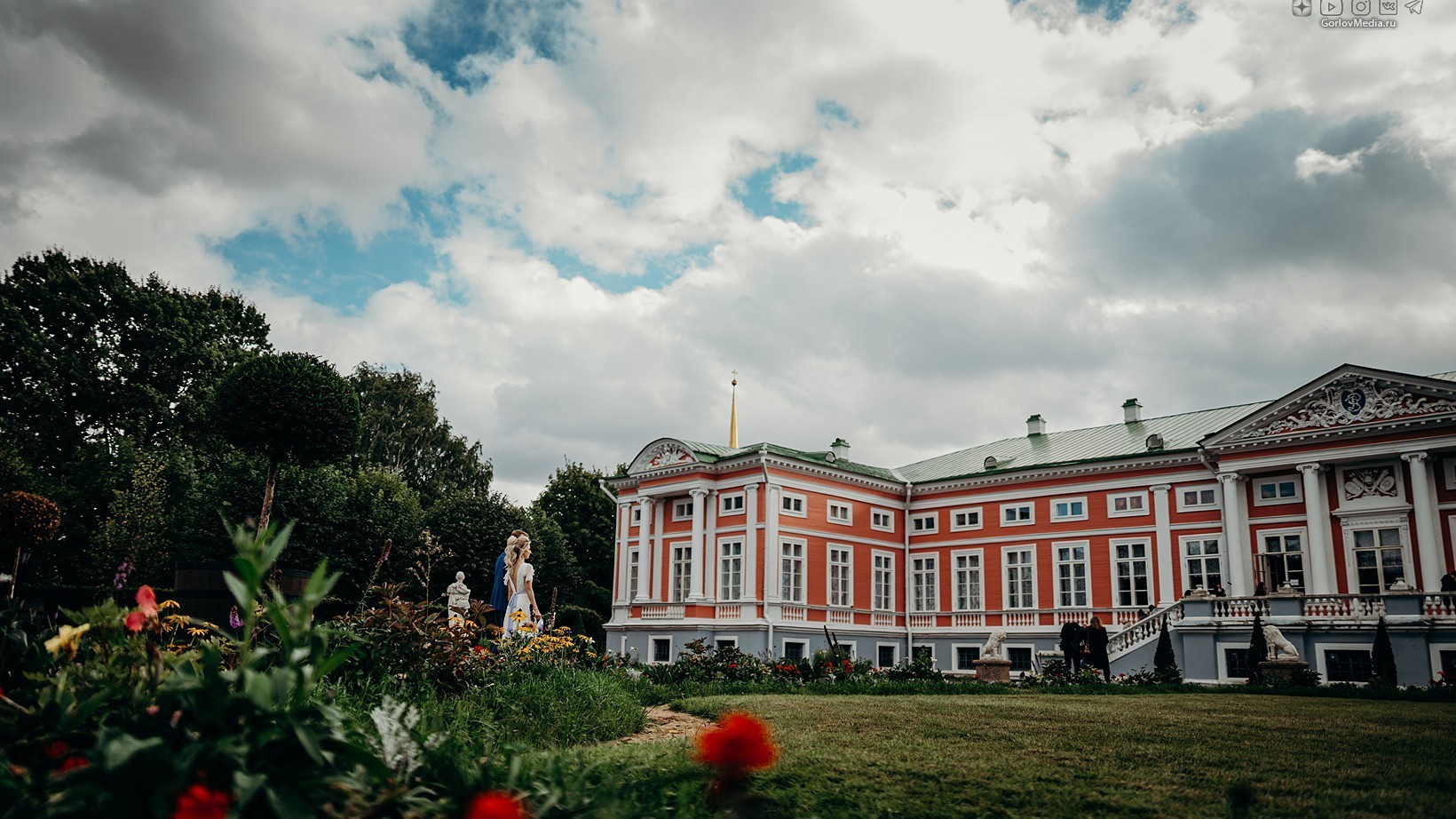 Контент съемка под ключ. Световое шоу / Москва и Мо