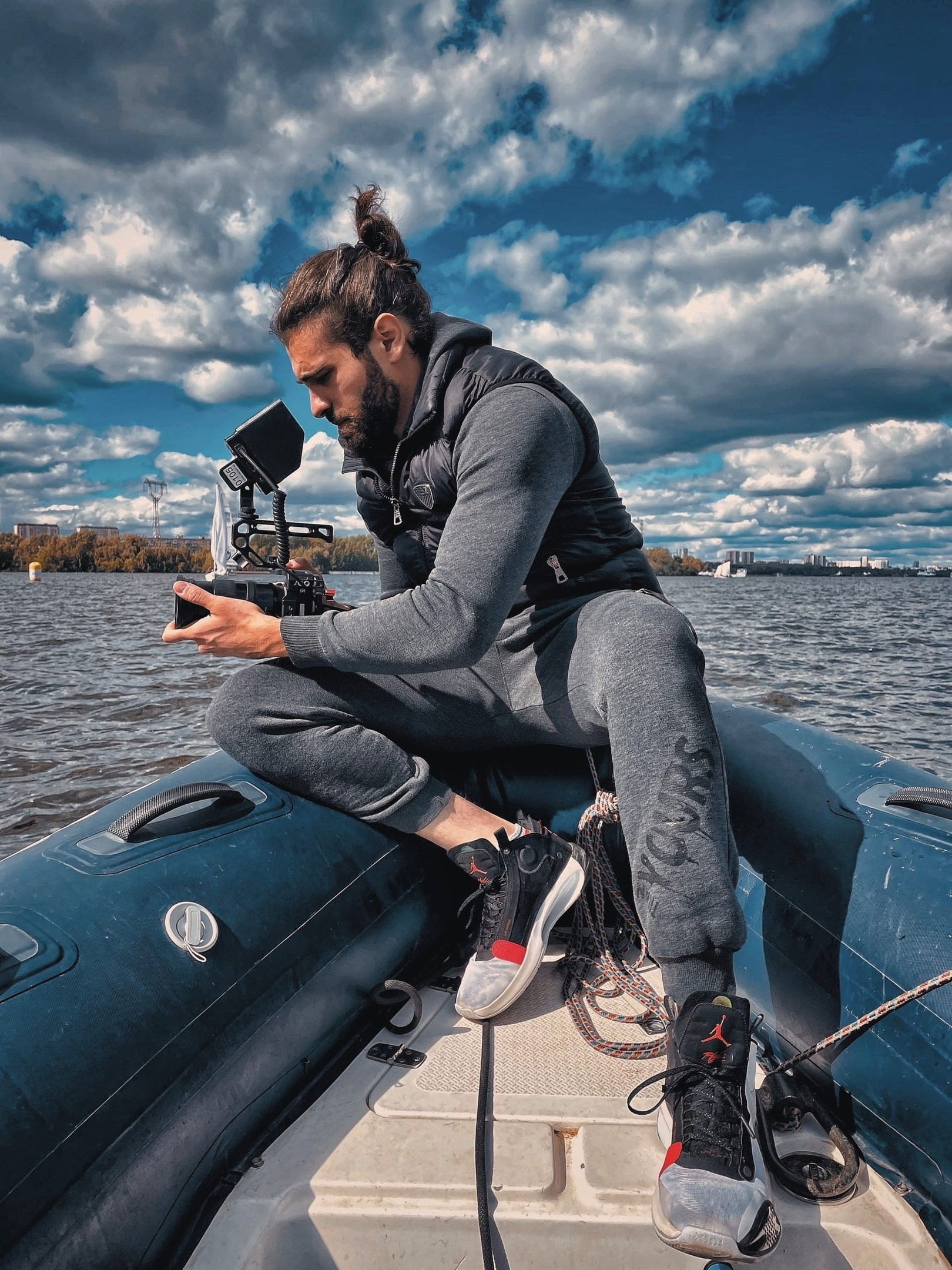 Обо мне. Видеограф Тамаз Цикаришвили