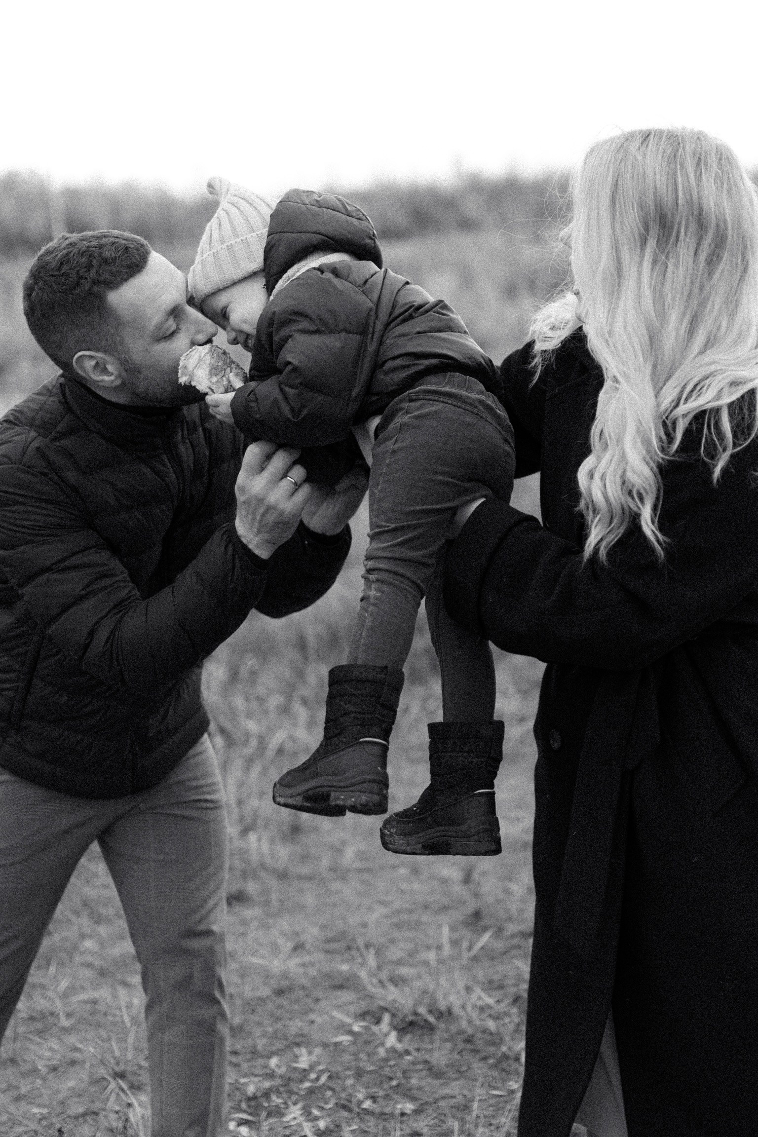 Контакты. Семейный фотограф в Сургуте и Новороссийске Алена Быхун