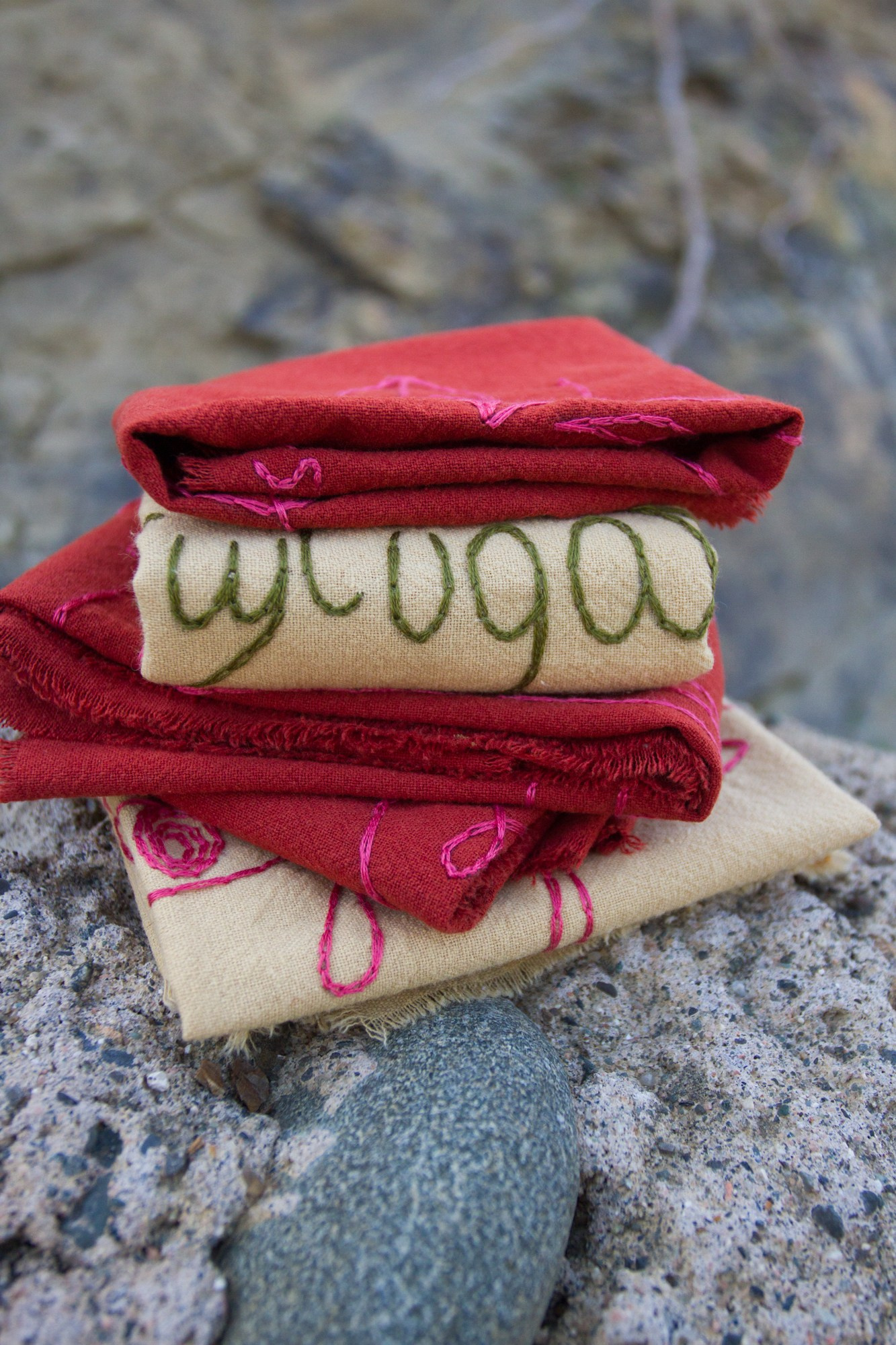 Платочки для слез соплей и счастливых моментов. KST