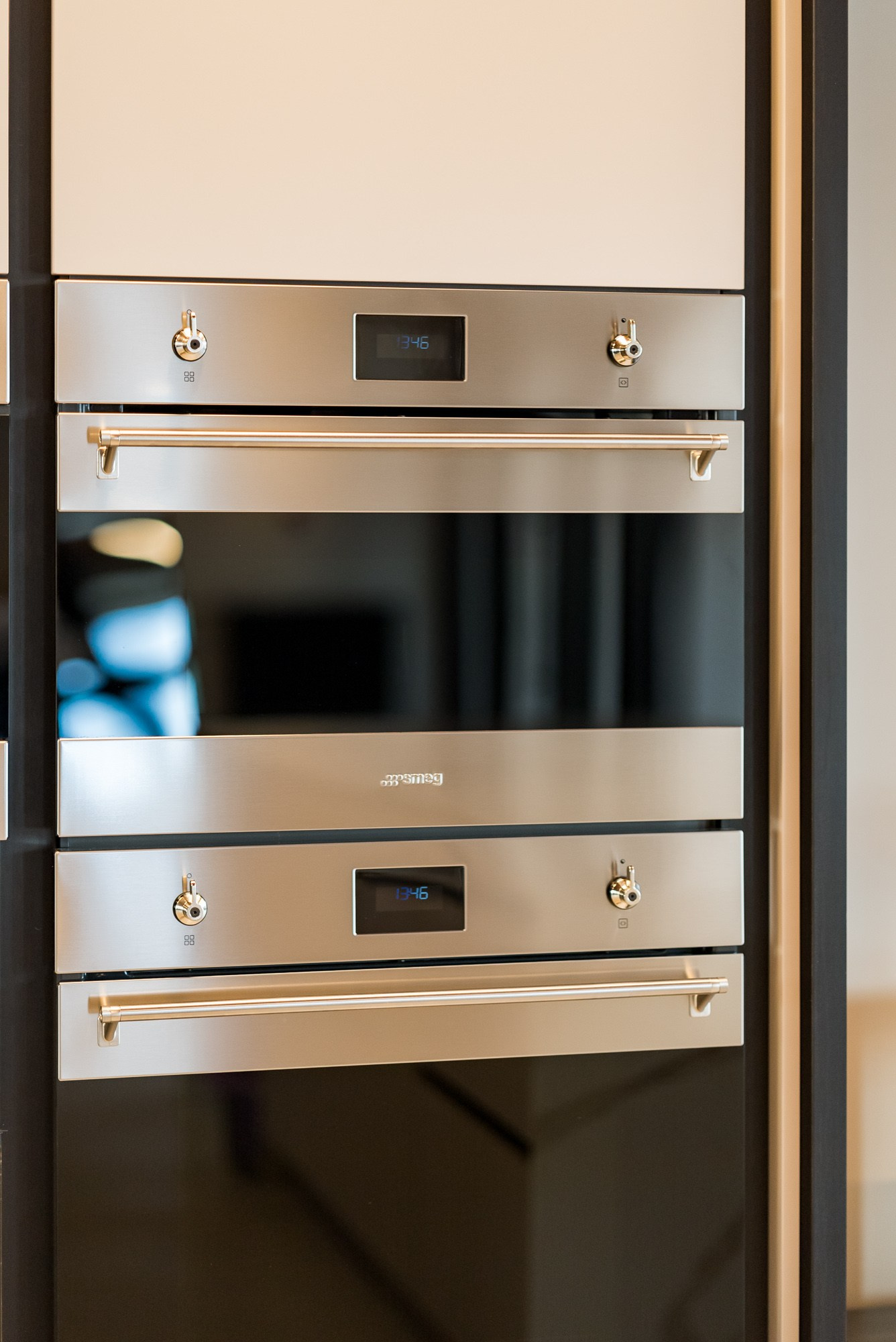 Студия мебели ТВОРЕЦ - площадка для мероприятий и работы над проектами, коворкинг, мастер-класс, презентация, бизнес встреча. ВУД ТВОРЕЦ мебельная фабрика|ТВОРЕЦ студия мебели