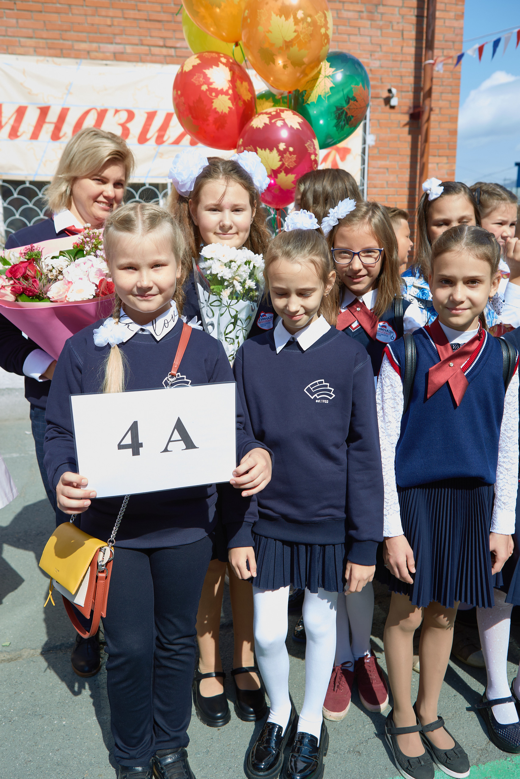 Отзывы о работе фотографа для школы и детского сада в Новосибирске. Выпускной альбом Новосибирск