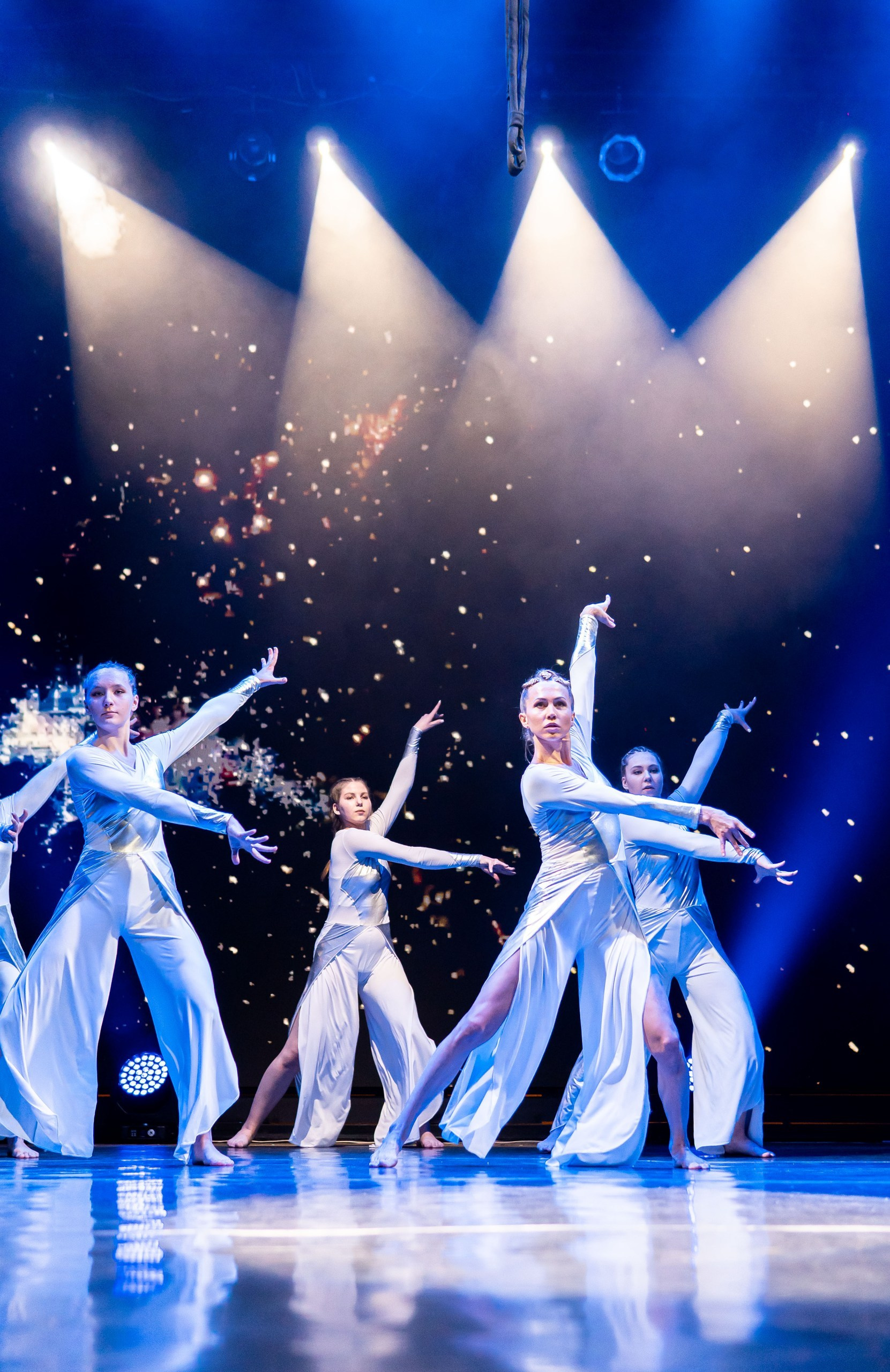 Репортажная съемка акробатического шоу