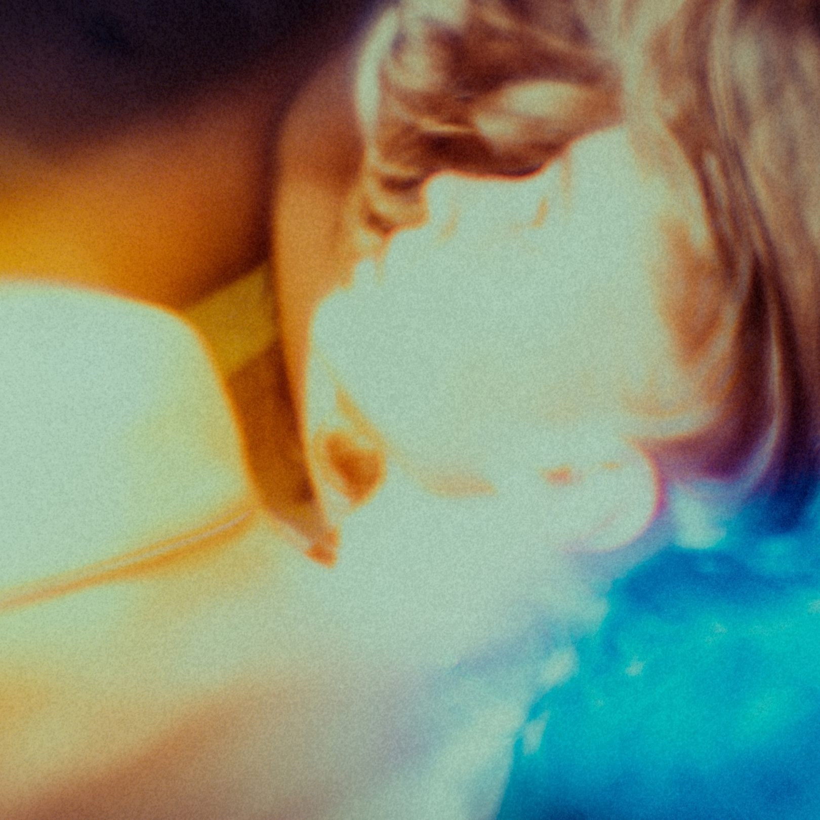 SOMETIMES SHE LOVES. Eduard Kopysov — International visual artist