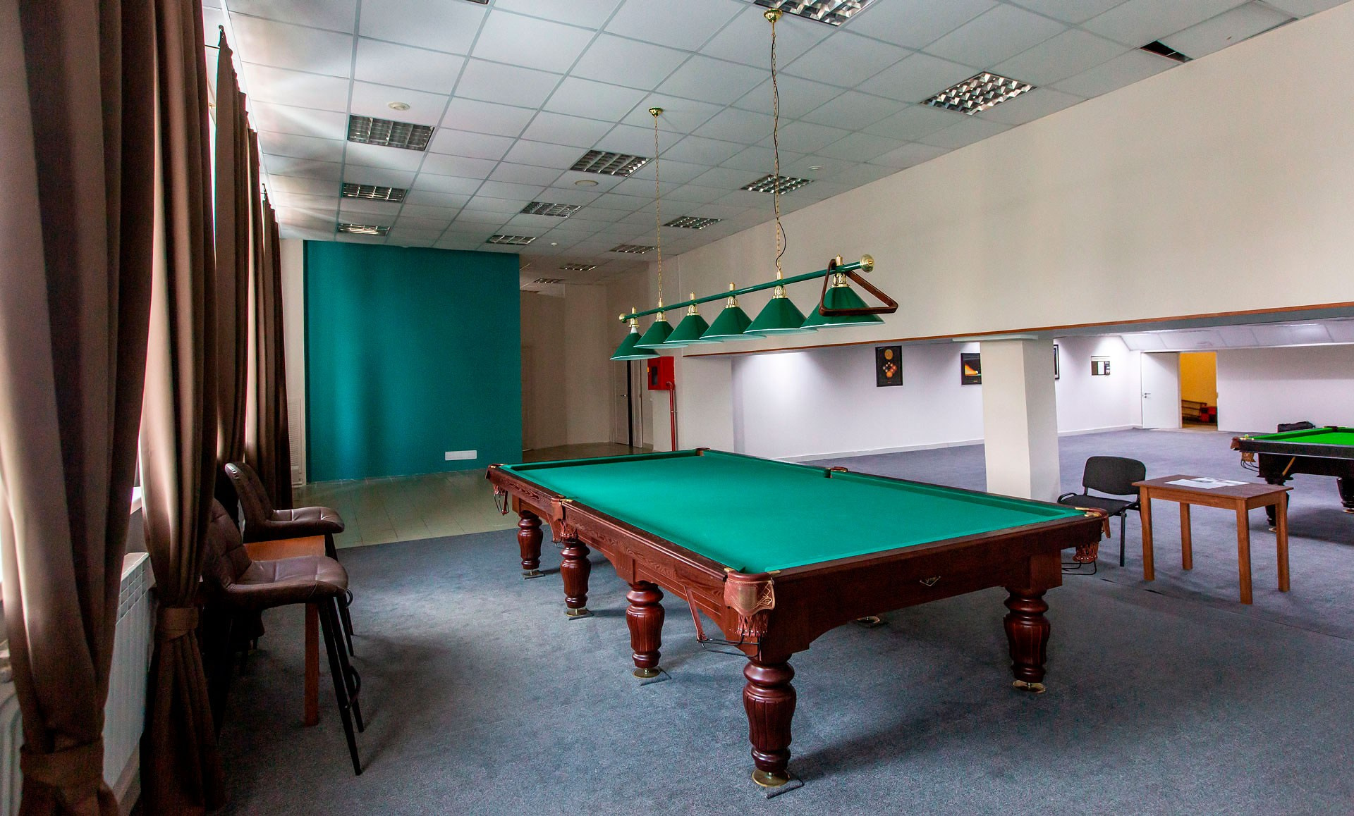 Лента. Коммерческая недвижимость в Санкт-Петербурге