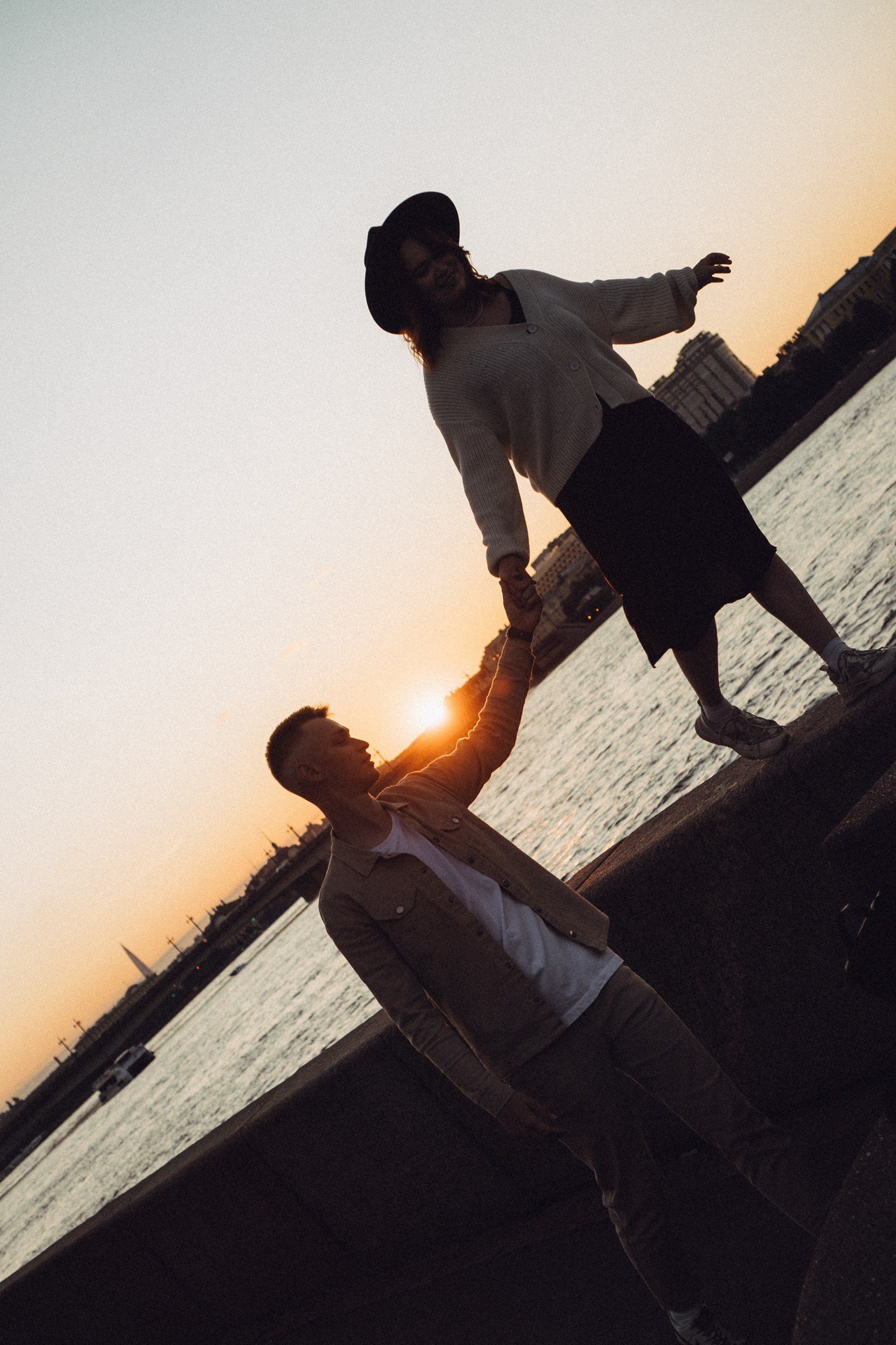 Любовная прогулка на закате. Профессиональный фотограф, Санкт-Петербург — Виктория Богомолова