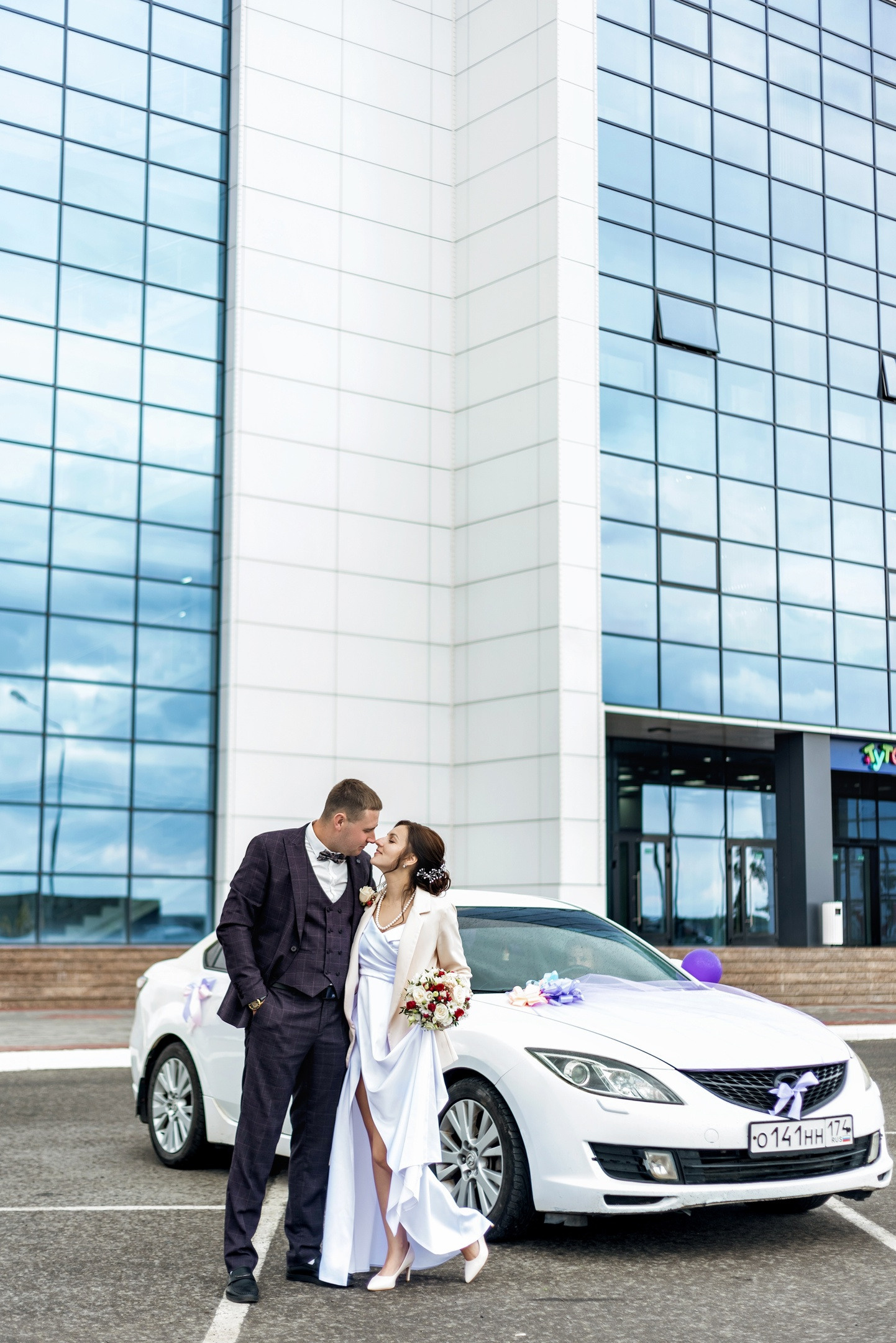 Свадебная фотосъёмка. Фотостудия Миндаль. Южноуральск