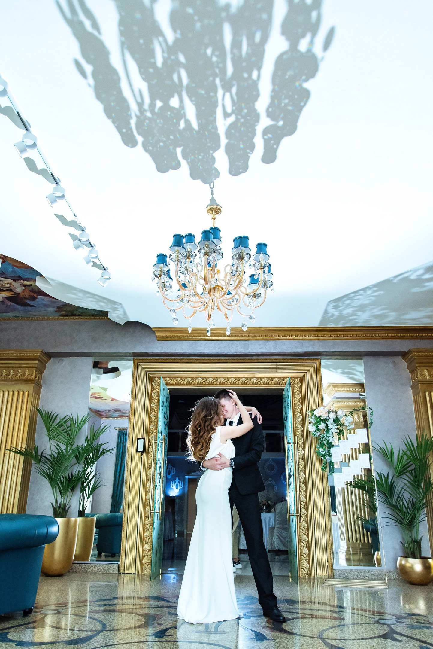 Свадебная фотосъёмка. Фотостудия Миндаль. Южноуральск