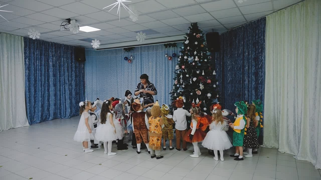 Утренник. Видеограф Кротов Максим