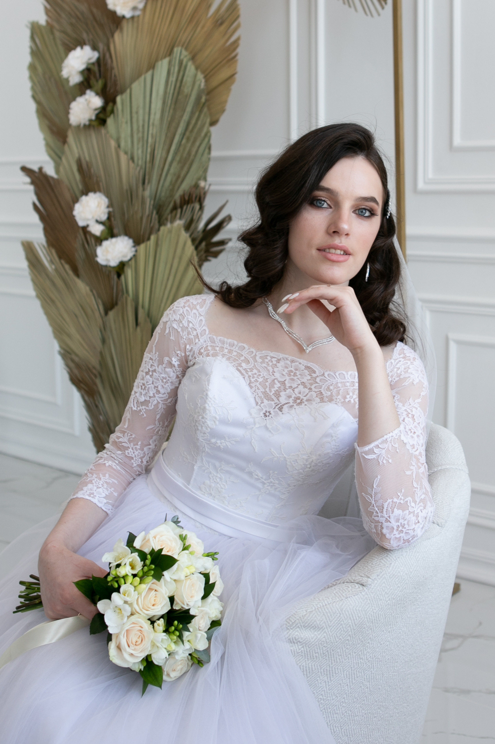 Свадебный фотограф в Омске. Счастливые моменты Вашей жизни. Фотограф Наталья Стаг в Омске. Фотографирую в разных стилях в разных студиях, а так же в школах и садах. Печатаю выпускные фотоальбомы