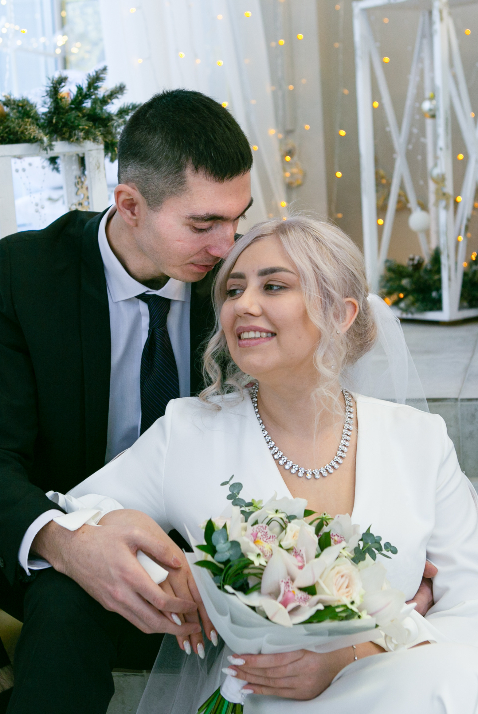 Свадебный фотограф в Омске. Счастливые моменты Вашей жизни. Фотограф Наталья Стаг в Омске. Фотографирую в разных стилях в разных студиях, а так же в школах и садах. Печатаю выпускные фотоальбомы