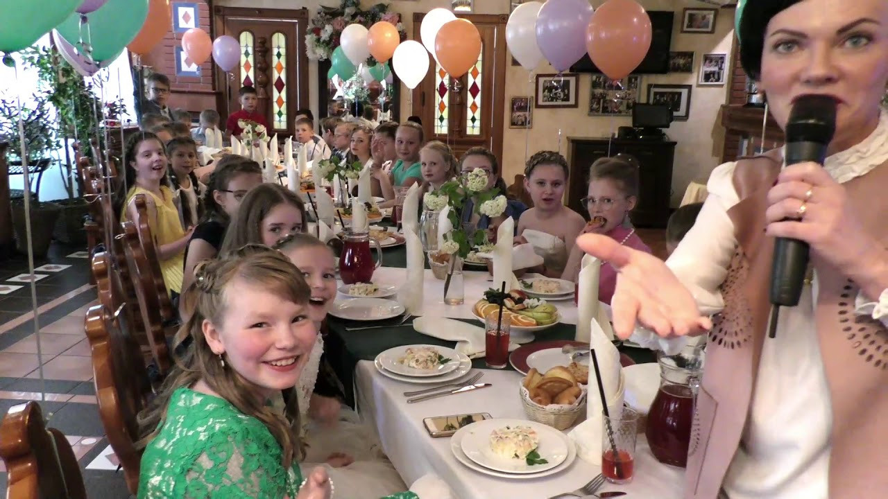 Фотограф на выпускной. Выпускные альбомы. Фотостудия «Олеся»