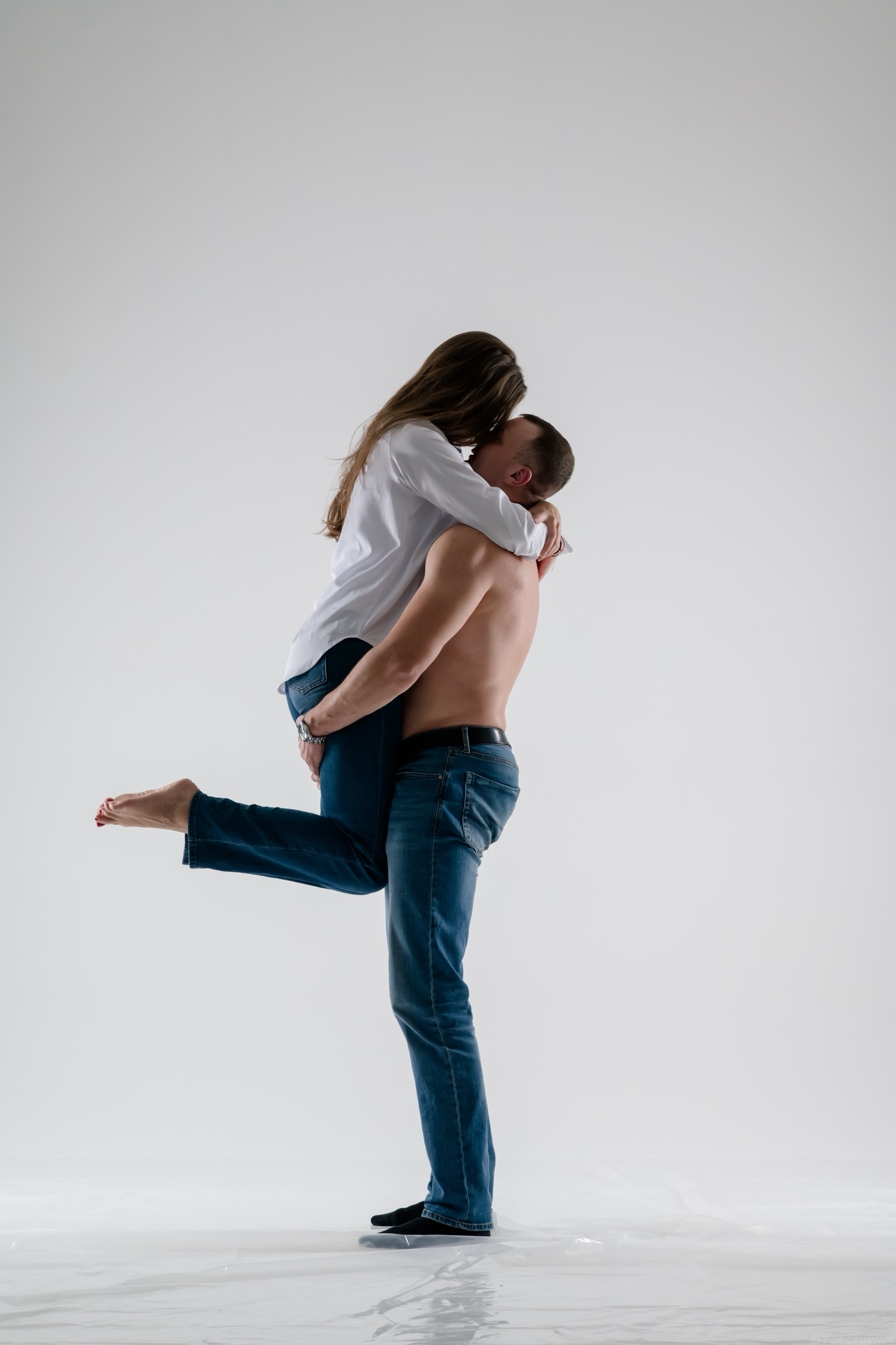 Сегодня официальный повод напомнить: вы— супер! 🫡. Свадебный фотограф в Москве Александр Зубков