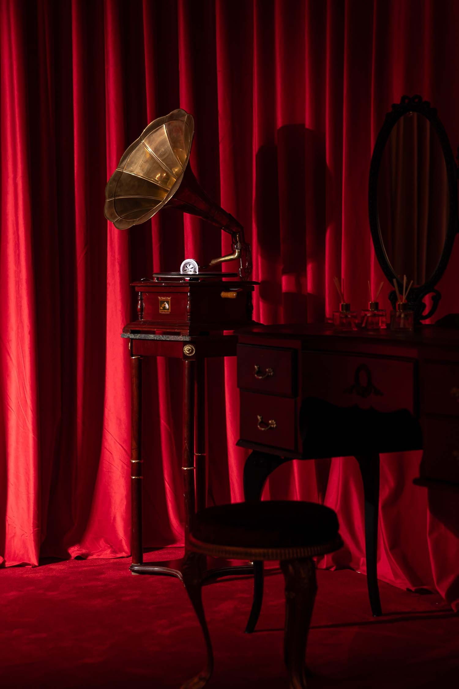 ДЕНЬ ВСЕХ ВЛЮБЛЕННЫХ