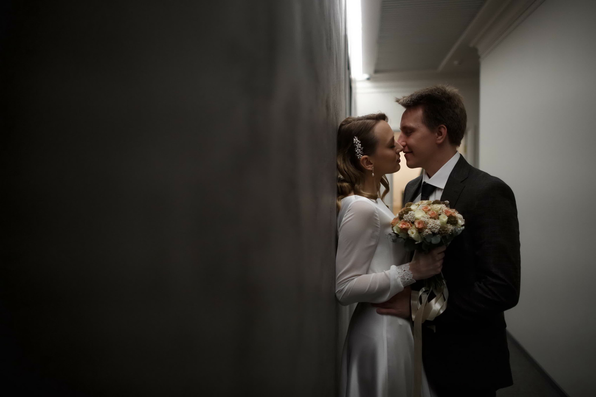 Свадебные клипы, фильмы. Свадебный фотограф Игорь Брундасов 8PHOTO на свадьбу венчание загс СПб