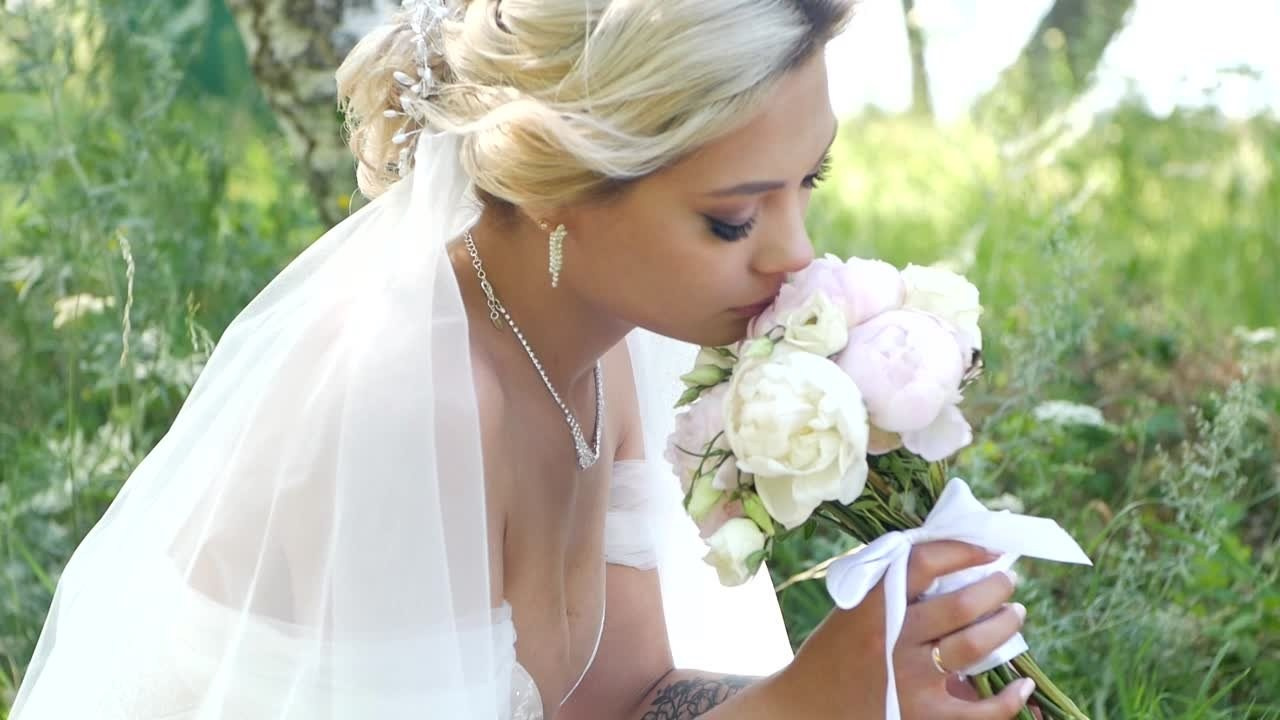 ВИДЕО. Свадебный фотограф/видеограф Александр Кабанов. Школьный фотограф. Фото и видеосъемка