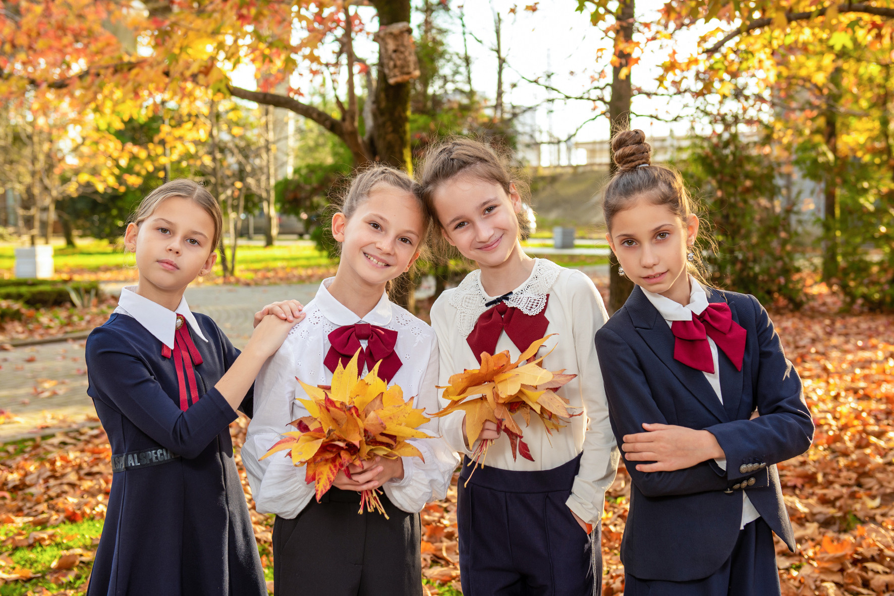Начальная школа. Выпускные альбомы в Сочи Сюткина Наталья