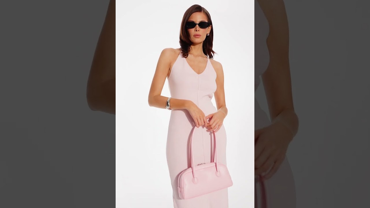 Каталог / Лукбук видео. Фотограф и видеограф в Санкт-Петербурге Эльнара Екимова